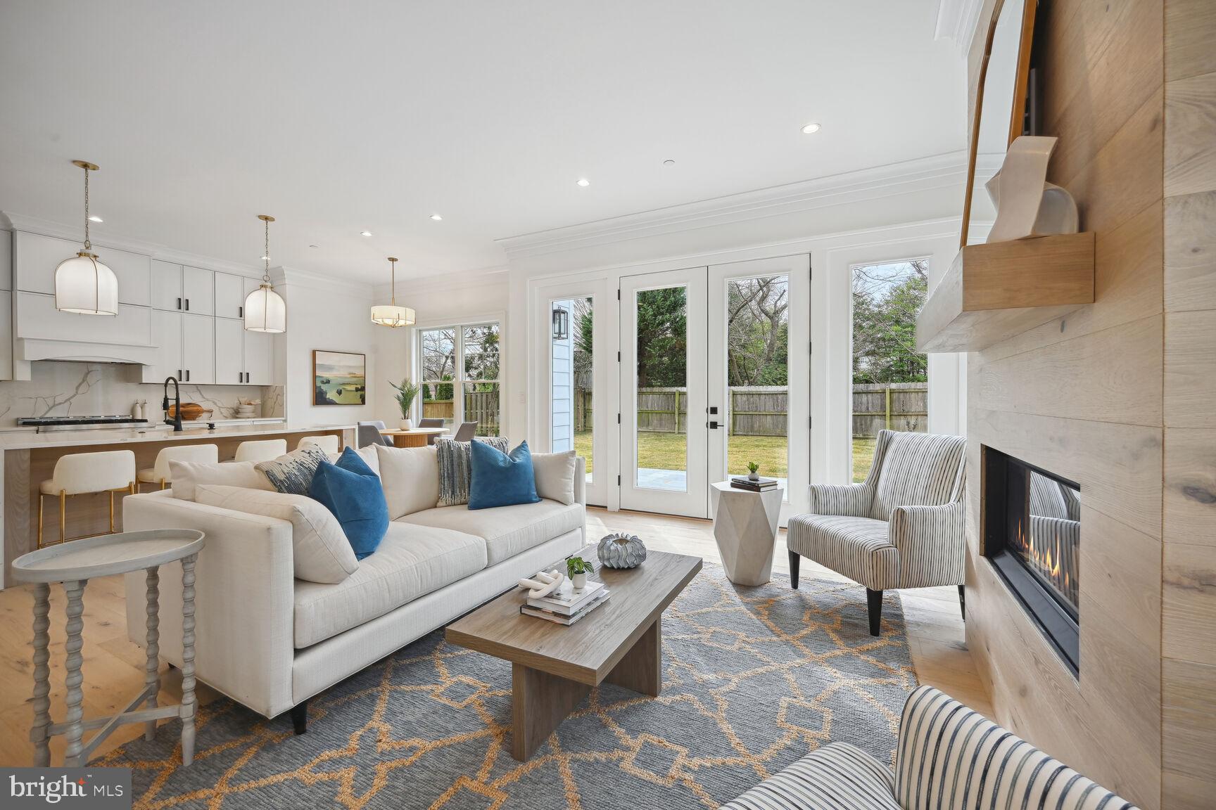 NORTH CHEVY CHASE - Residential