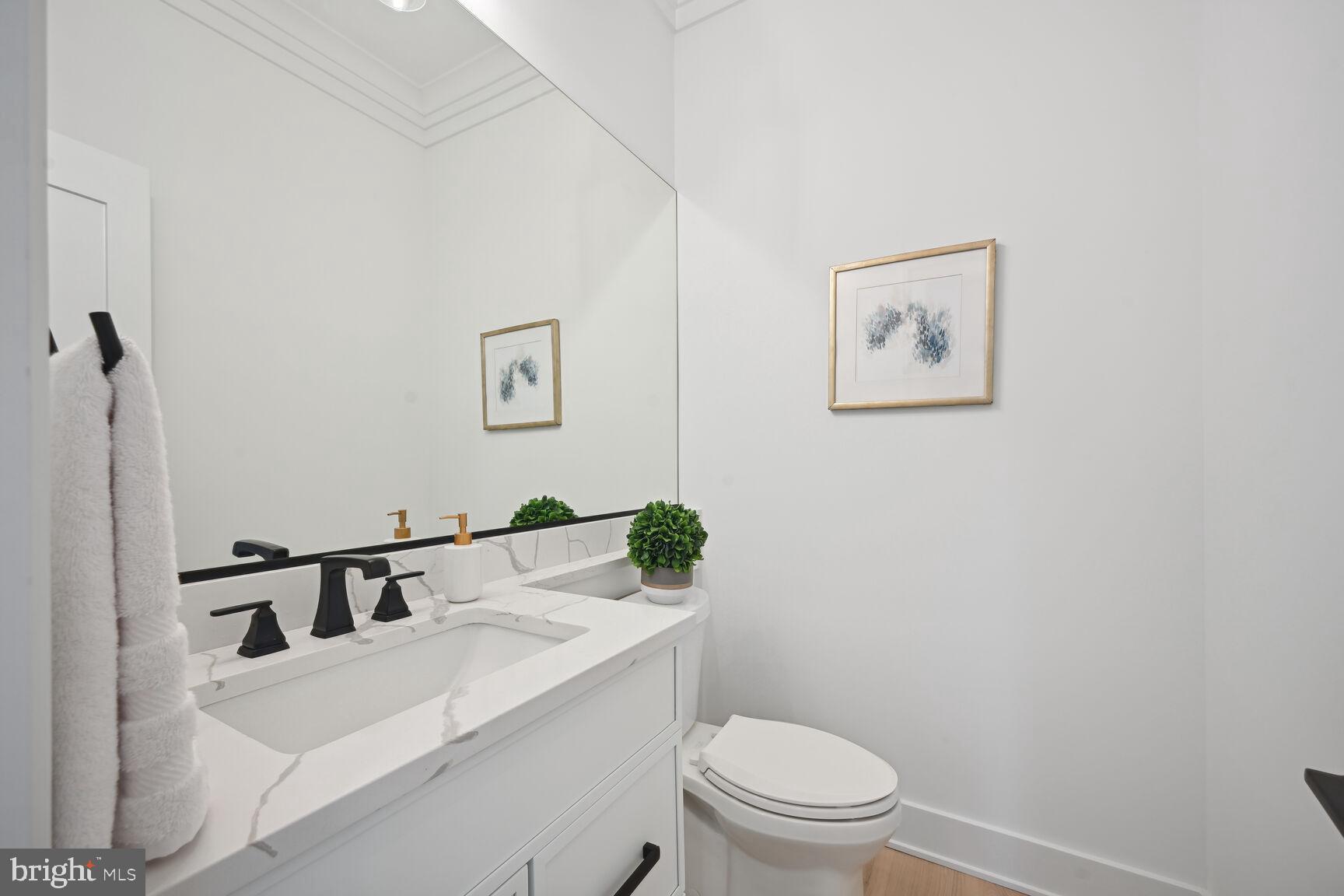 NORTH CHEVY CHASE - Residential