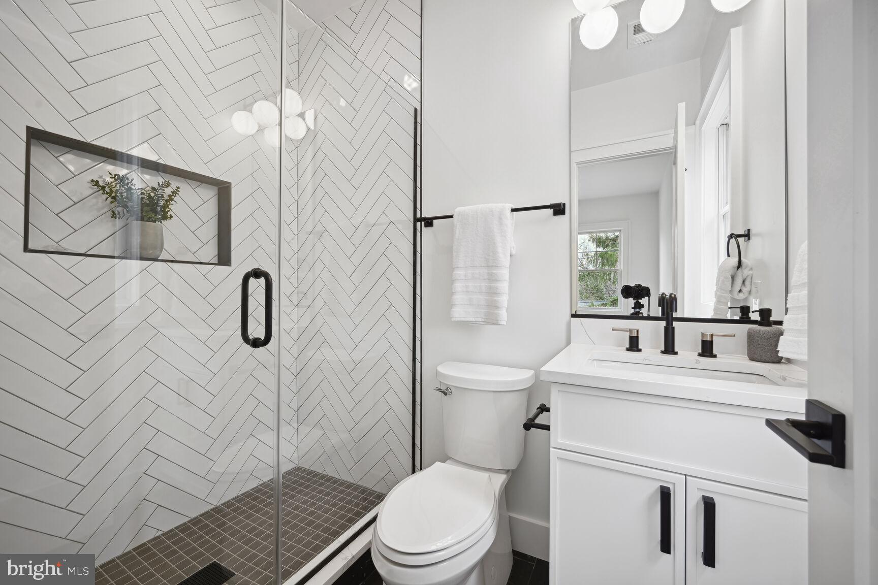 NORTH CHEVY CHASE - Residential