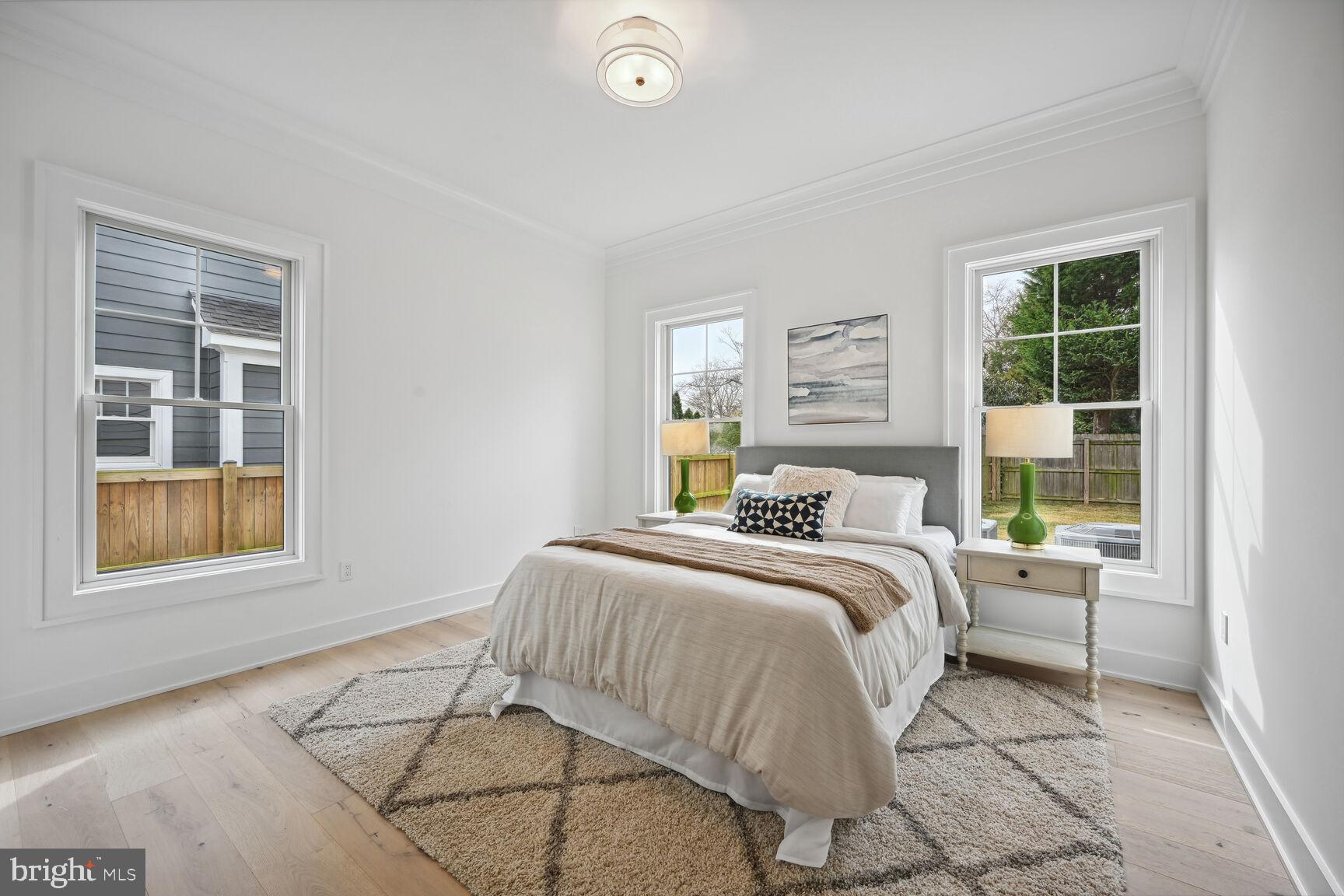 NORTH CHEVY CHASE - Residential