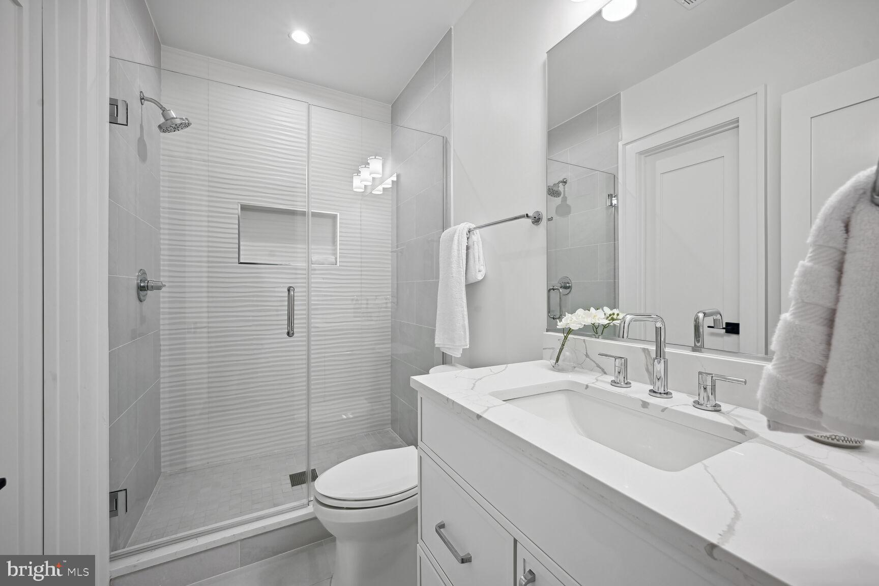 NORTH CHEVY CHASE - Residential