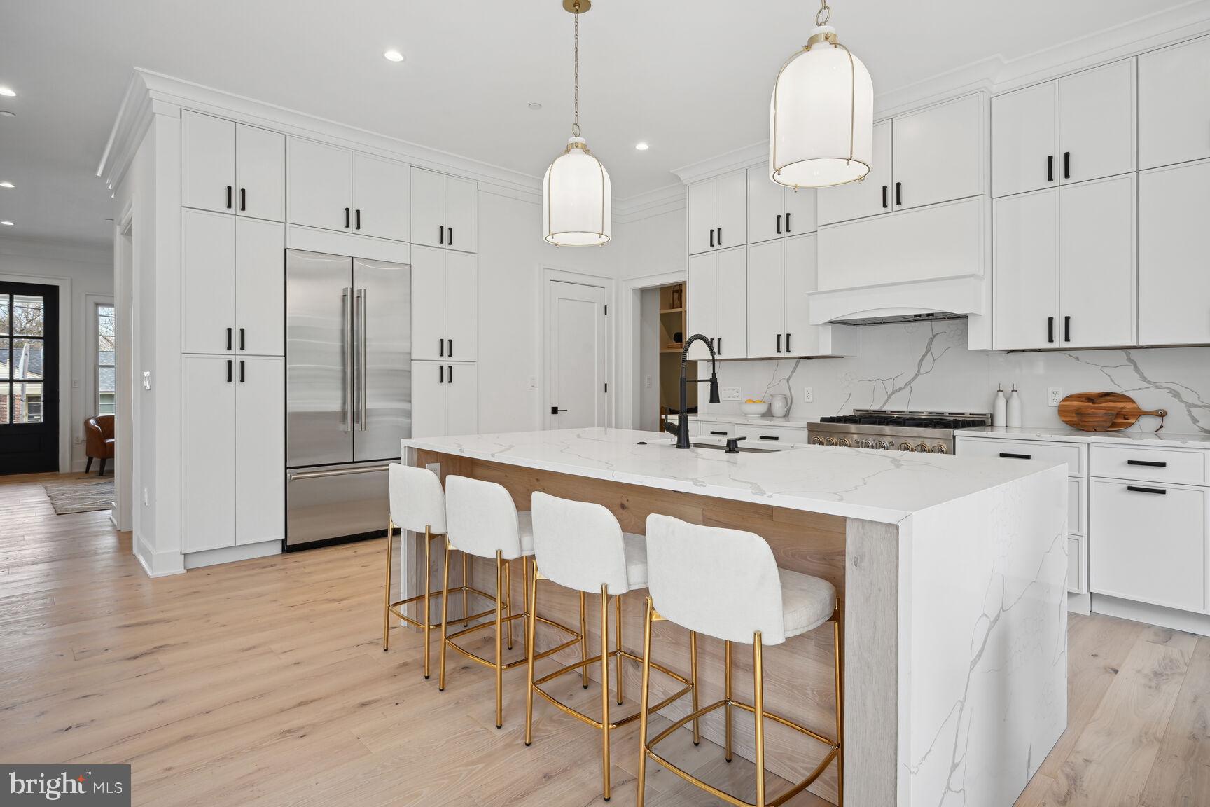 NORTH CHEVY CHASE - Residential