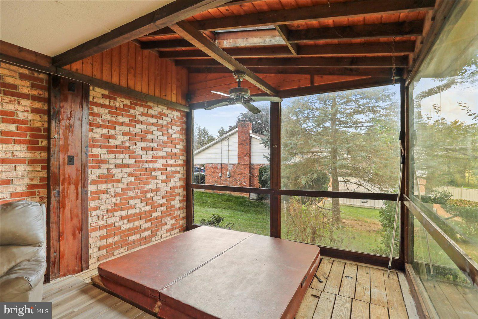 STARVIEW HEIGHTS - Residential