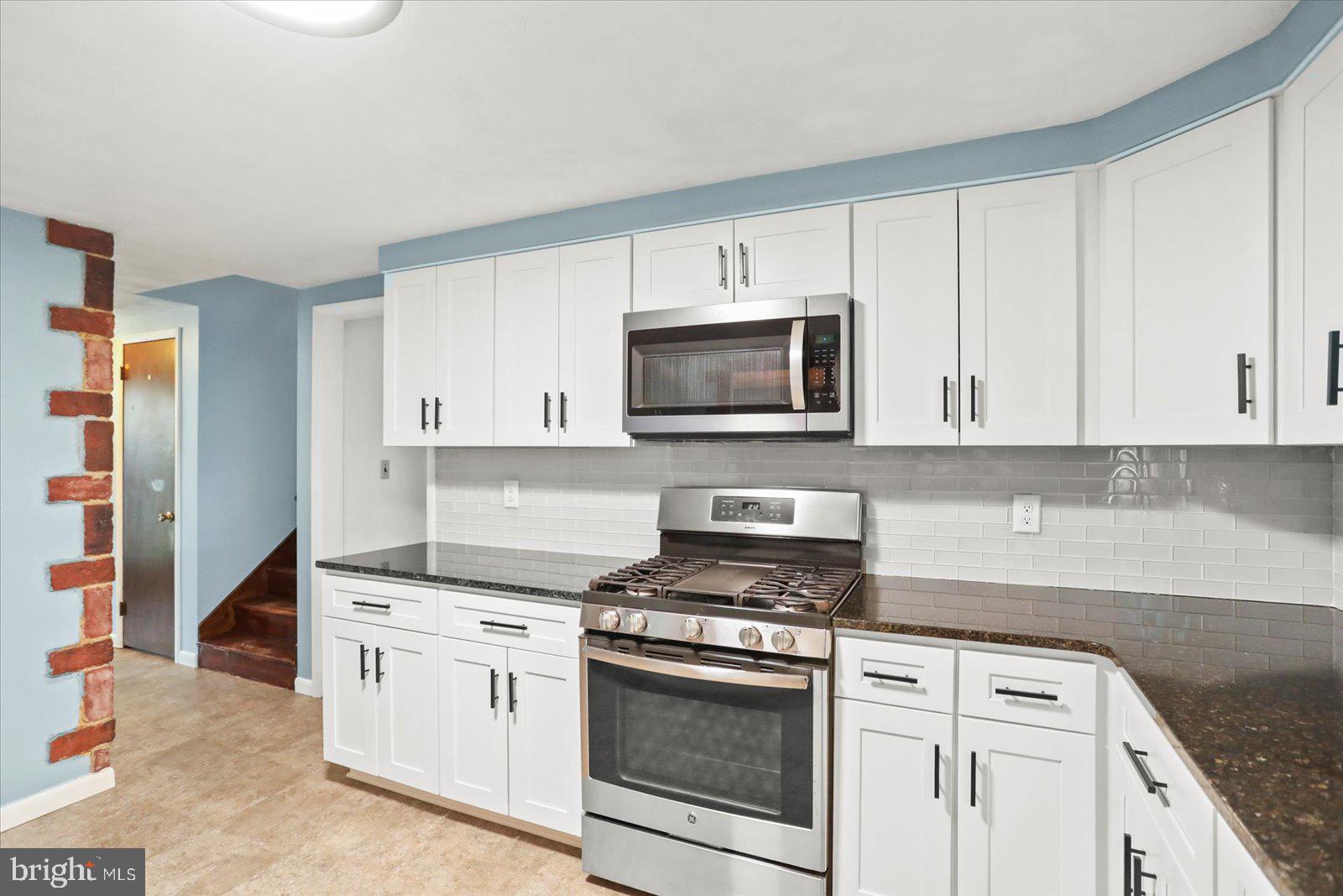 STARVIEW HEIGHTS - Residential