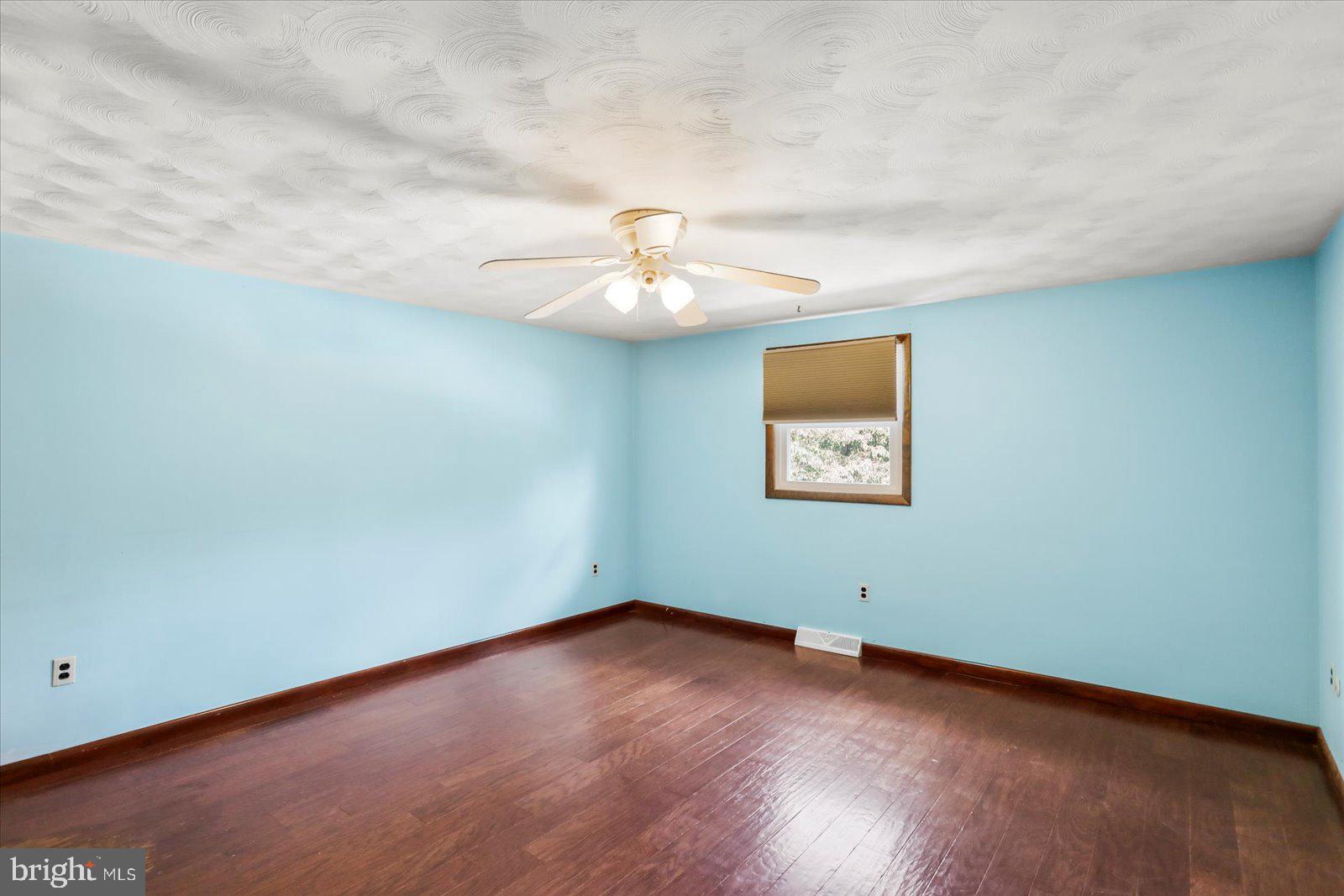 STARVIEW HEIGHTS - Residential