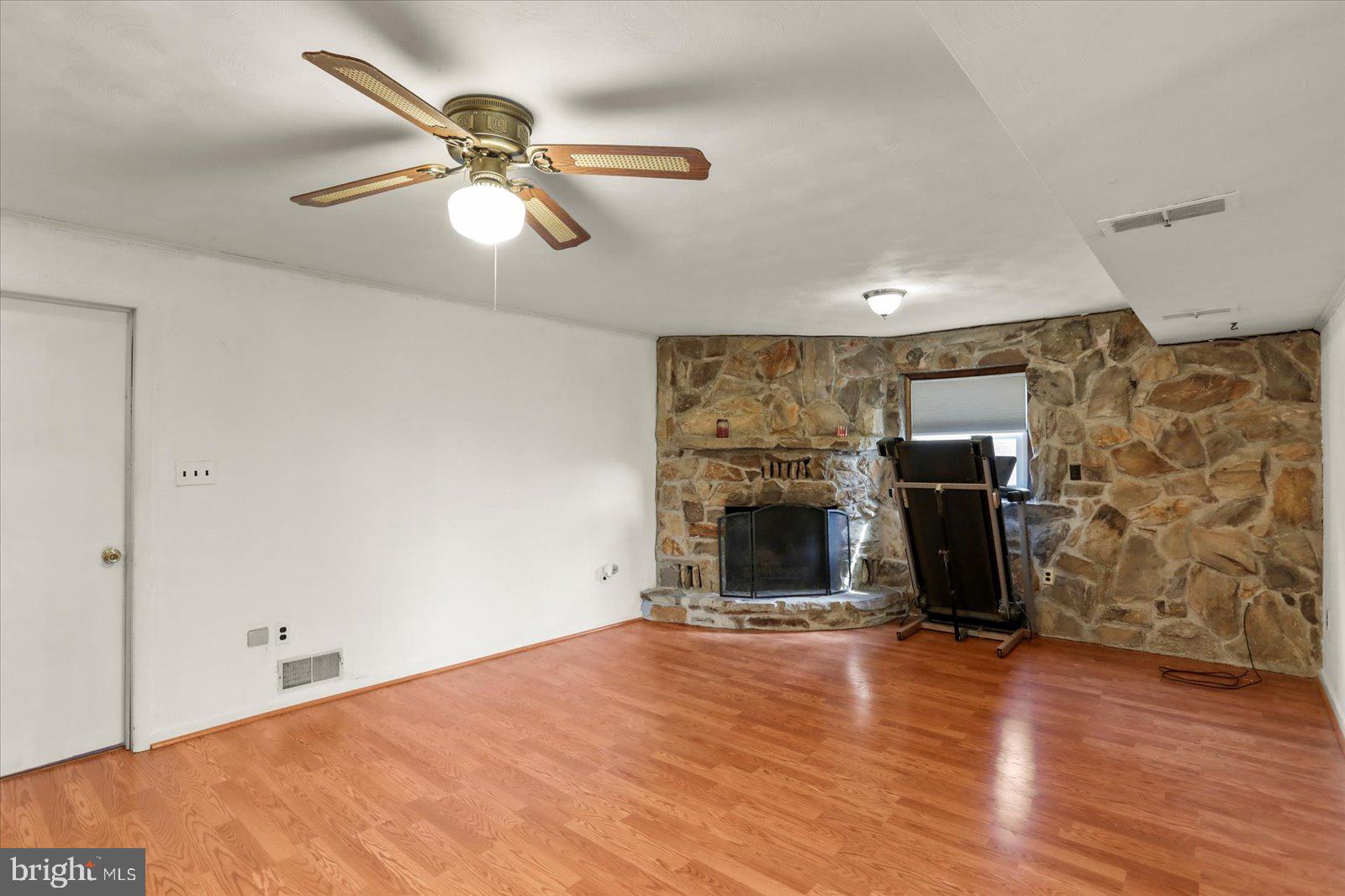 STARVIEW HEIGHTS - Residential