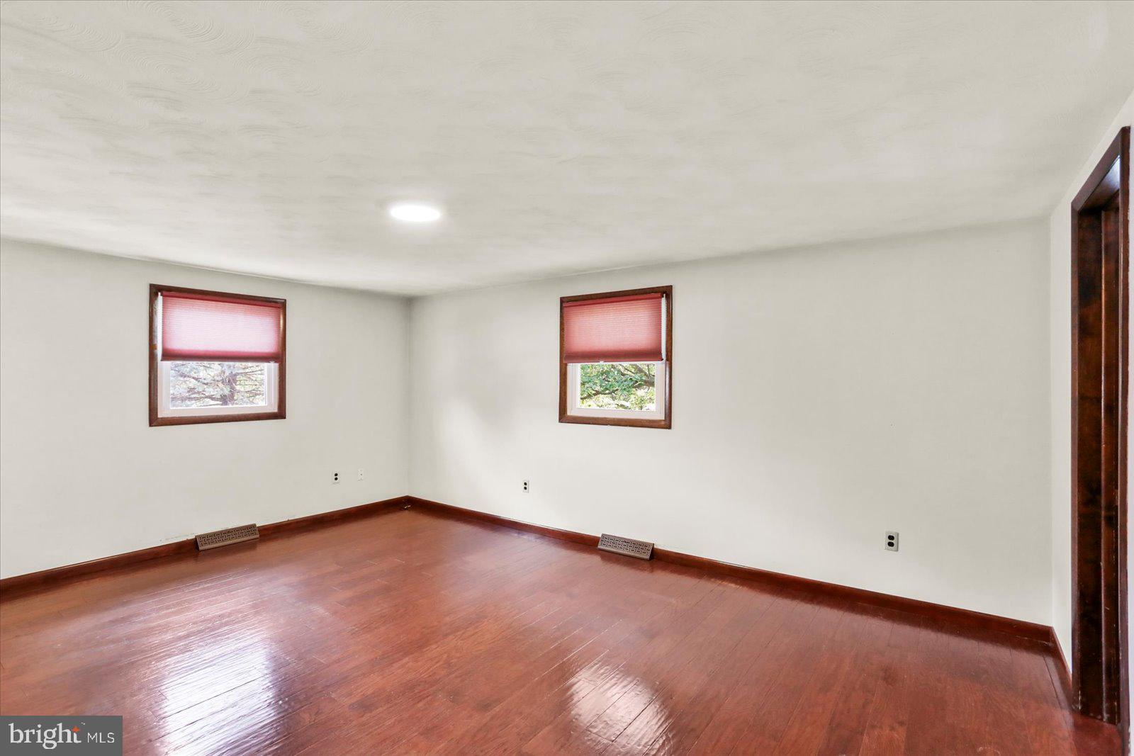 STARVIEW HEIGHTS - Residential