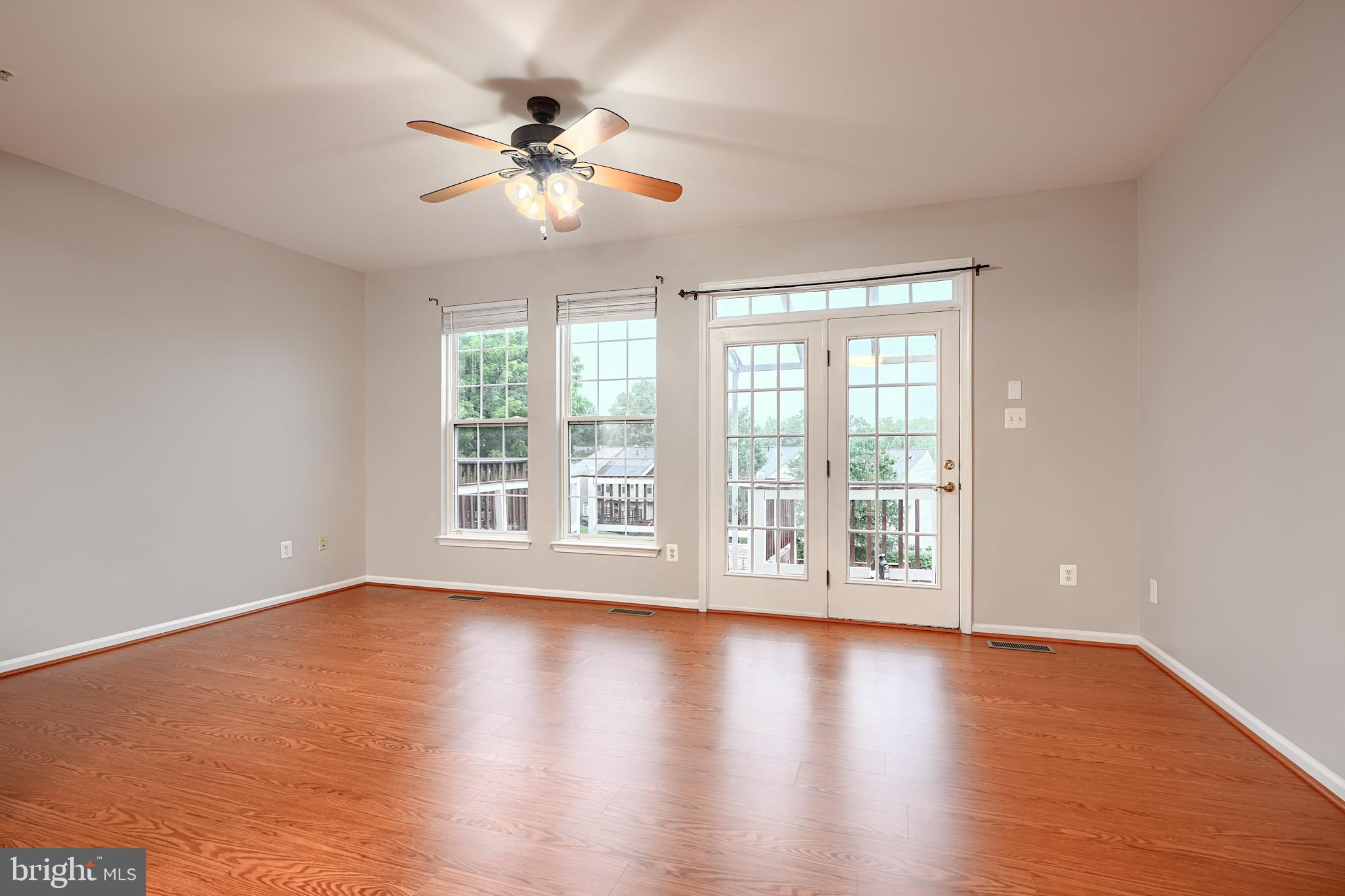 ELLICOTT OVERLOOK - Residential Lease