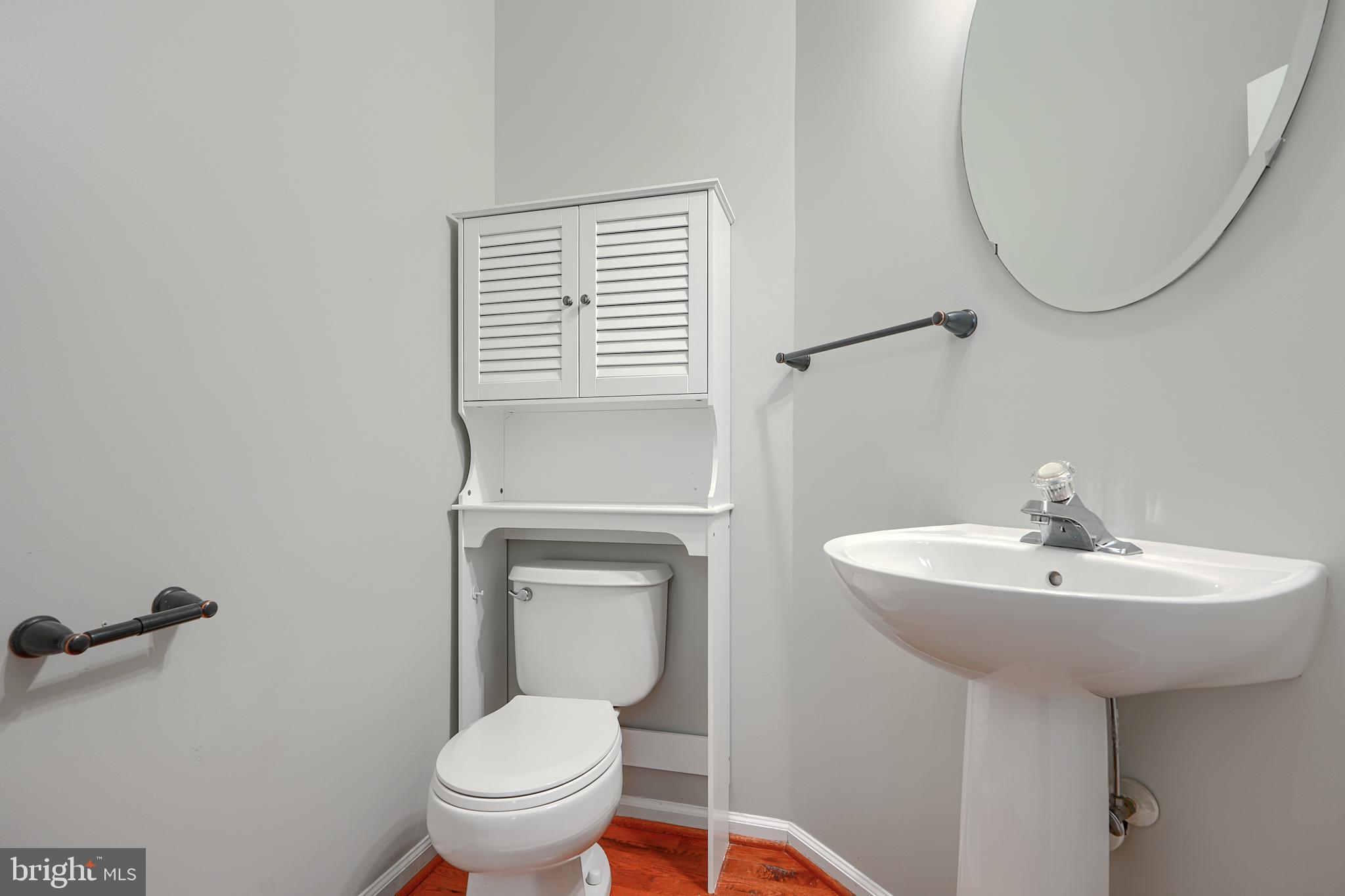 ELLICOTT OVERLOOK - Residential Lease