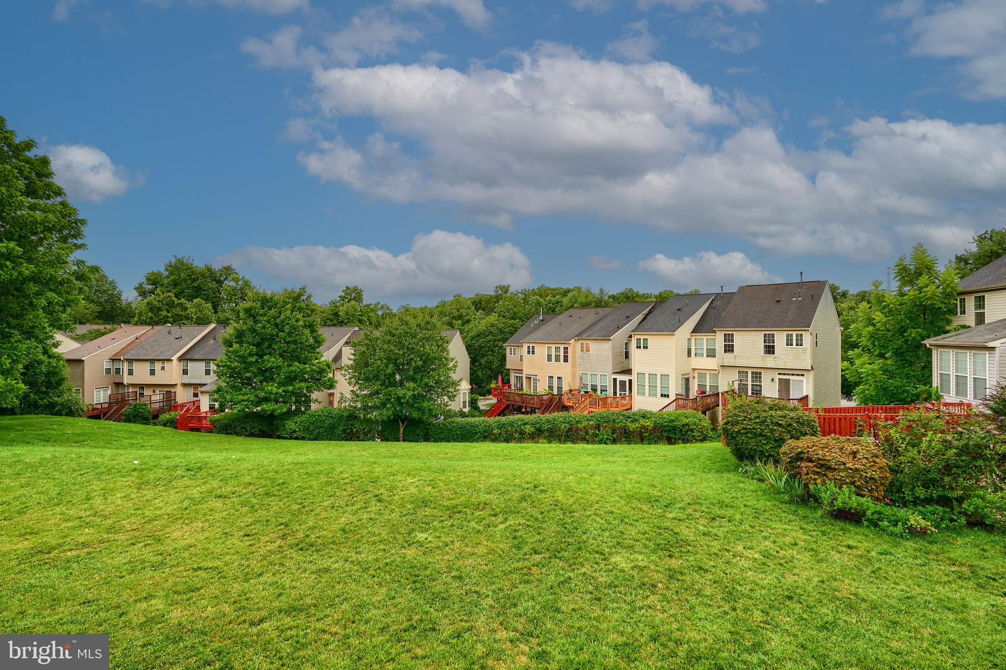 ELLICOTT OVERLOOK - Residential Lease