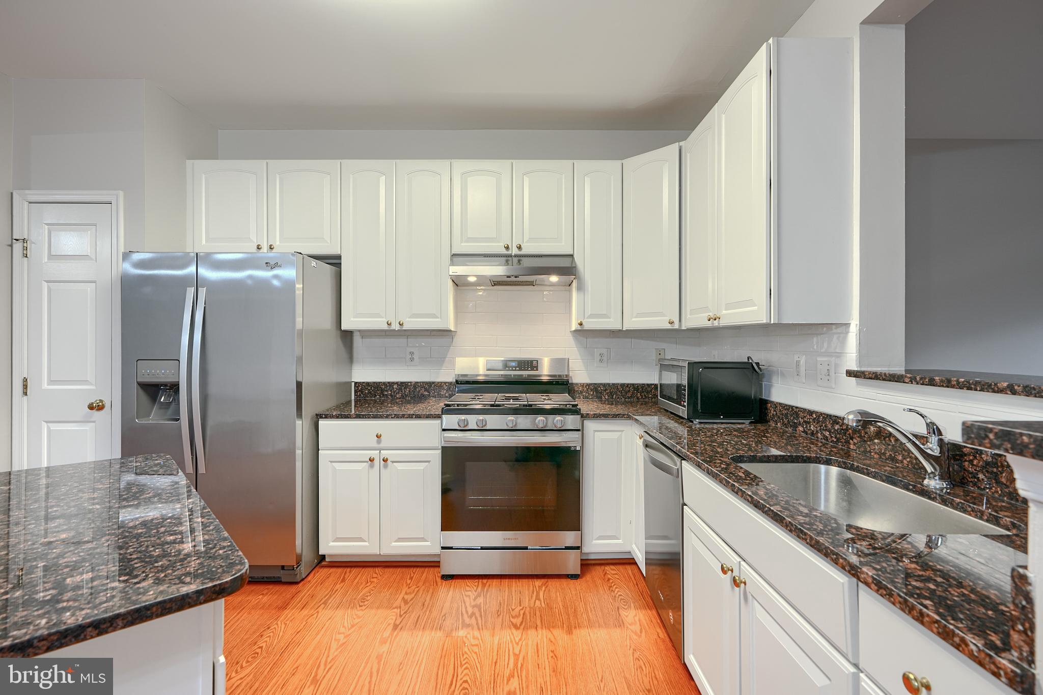 ELLICOTT OVERLOOK - Residential Lease