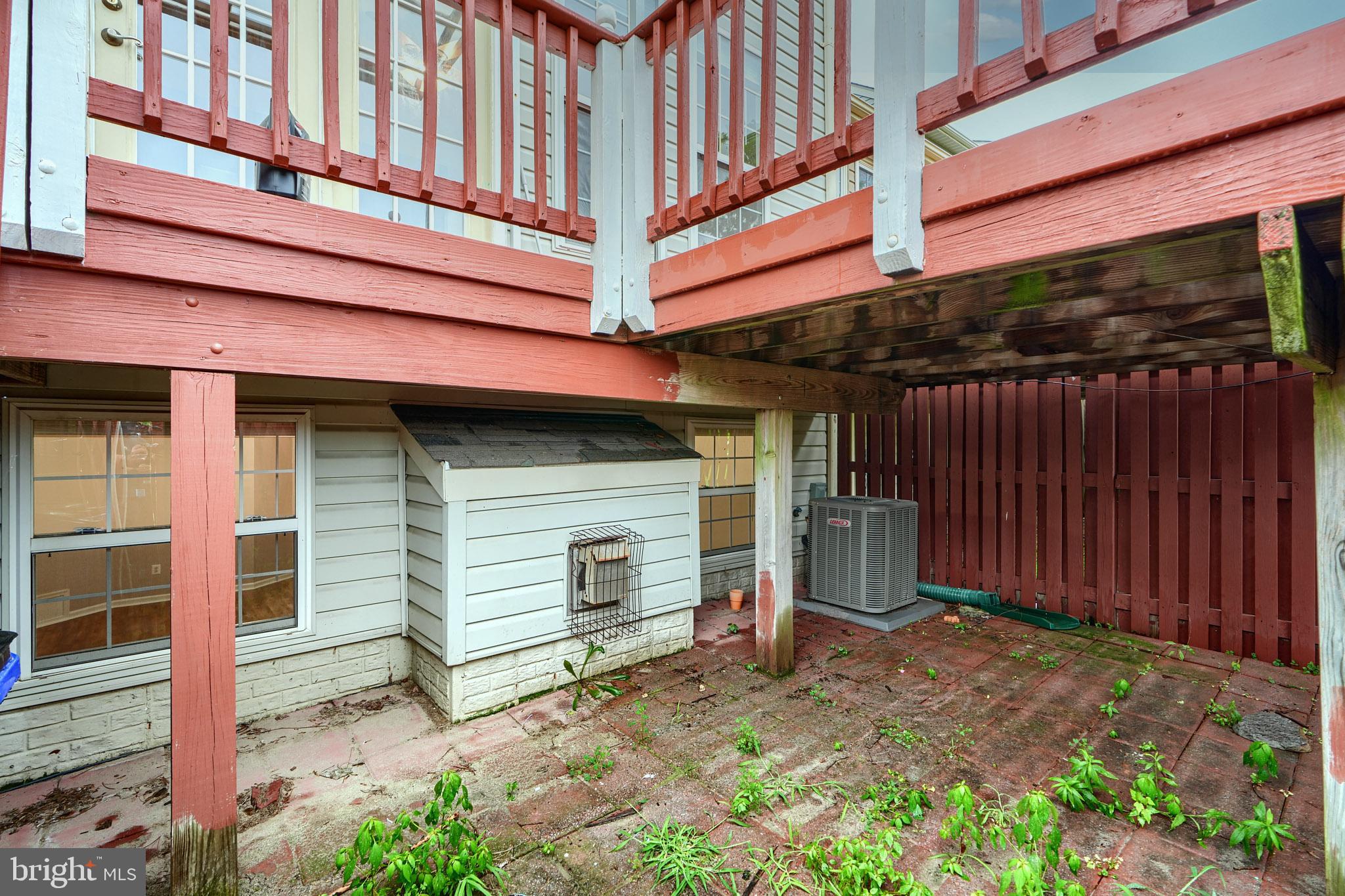 ELLICOTT OVERLOOK - Residential Lease