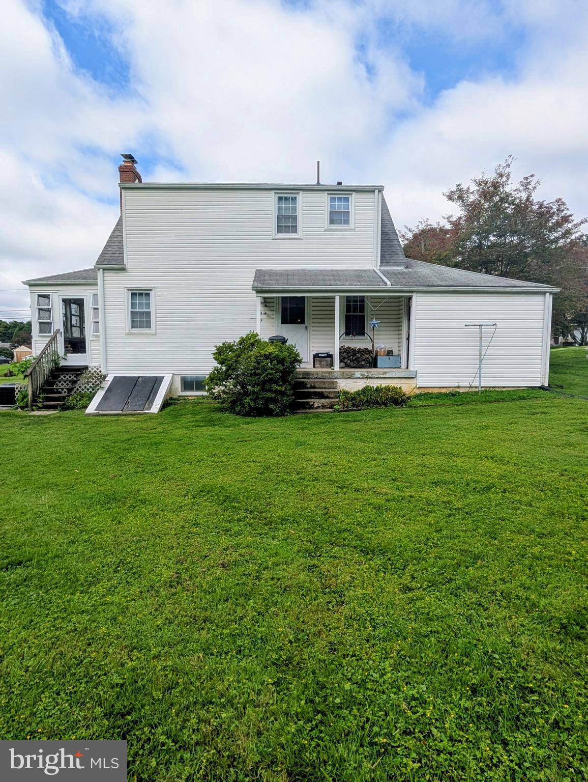 381 ATKINS AVENUE