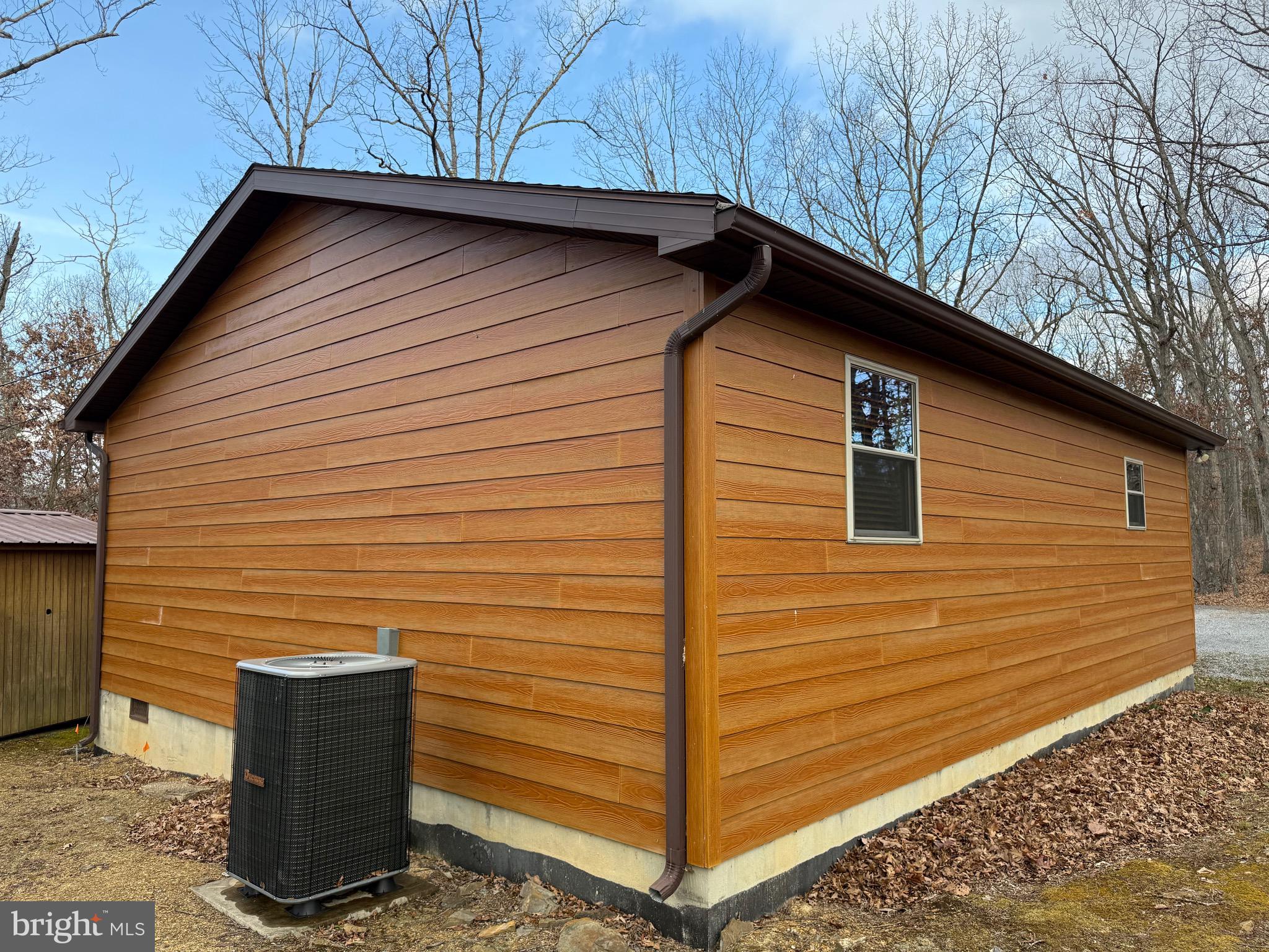 SLEEPY CREEK FOREST - Residential