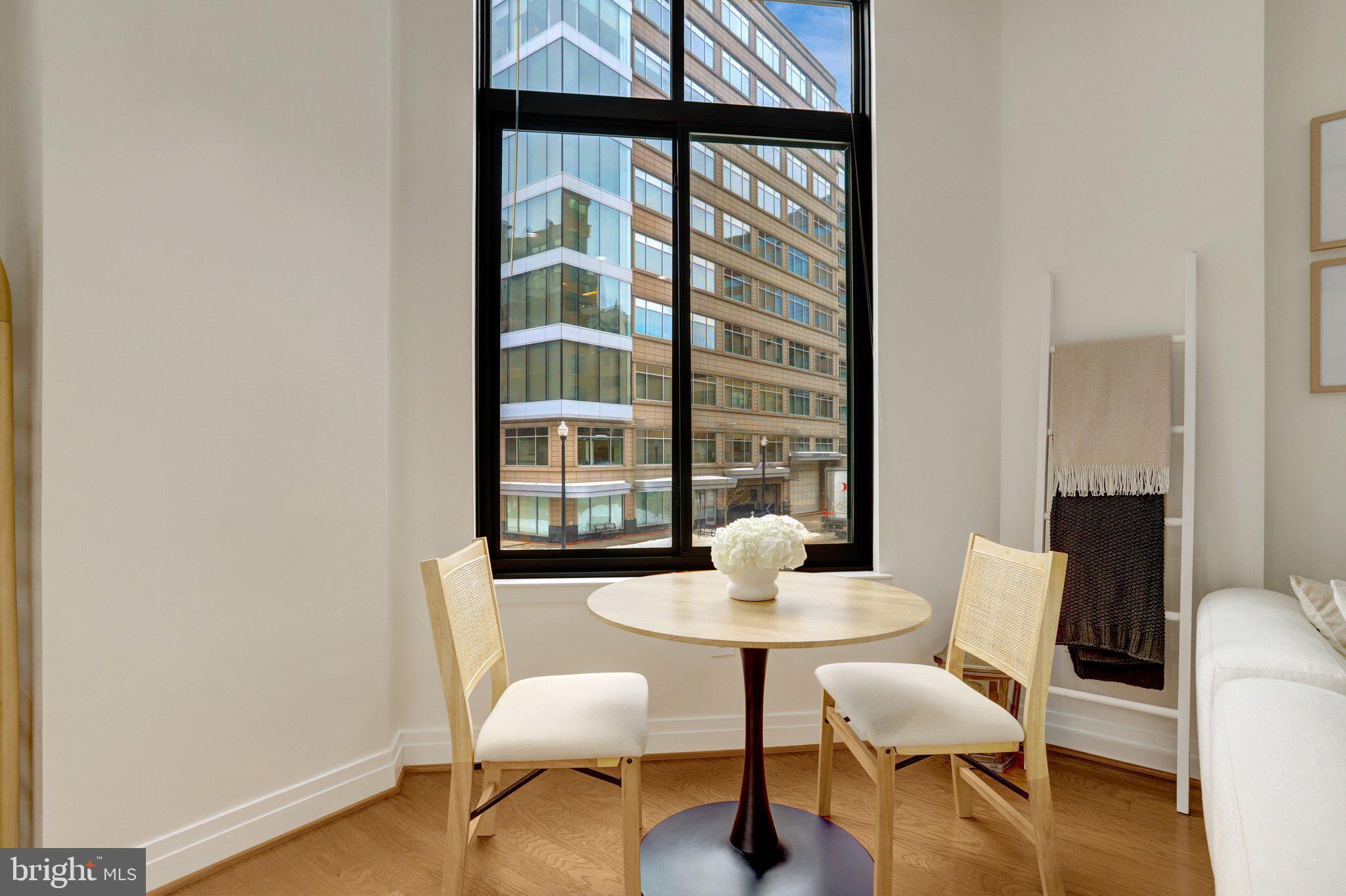 1201 N GARFIELD STREET 206