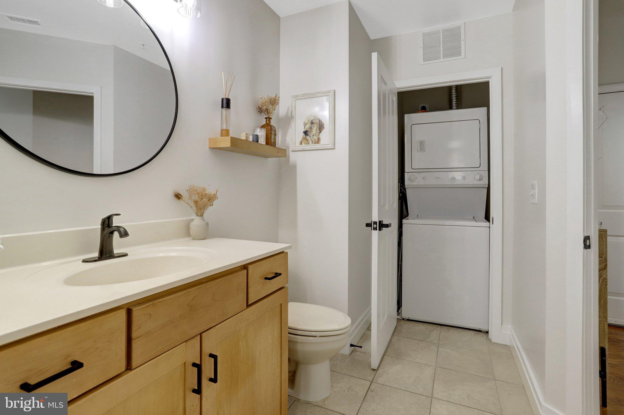 CLARENDON - Residential