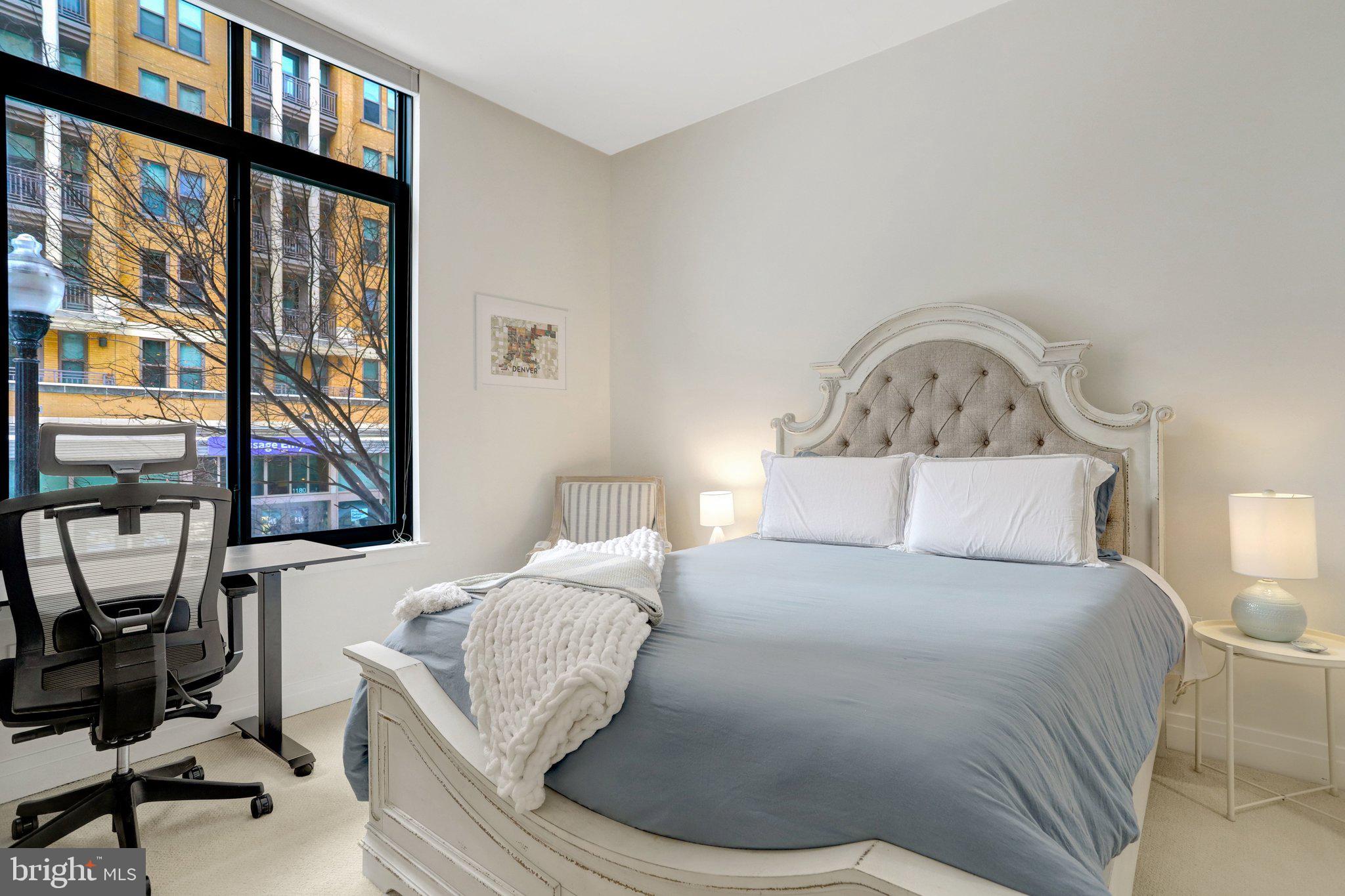 CLARENDON - Residential