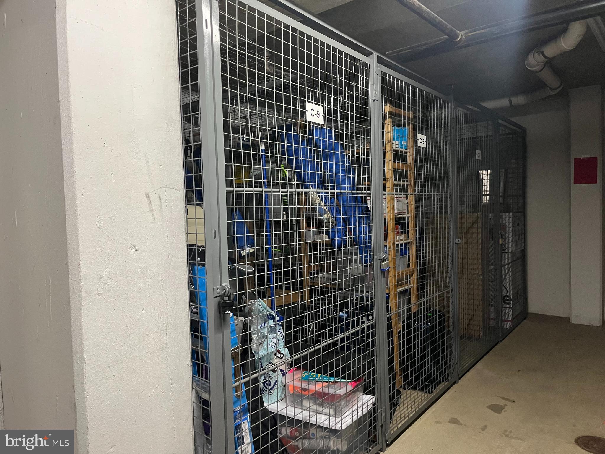 CLARENDON - Residential