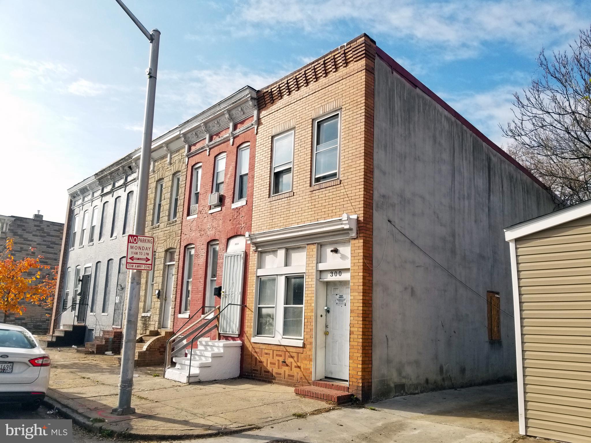 300 PULASKI STREET