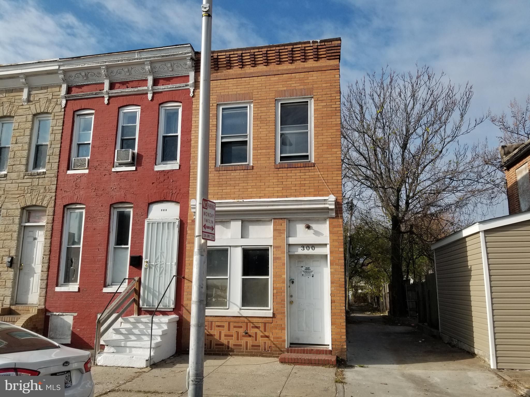 300 PULASKI STREET