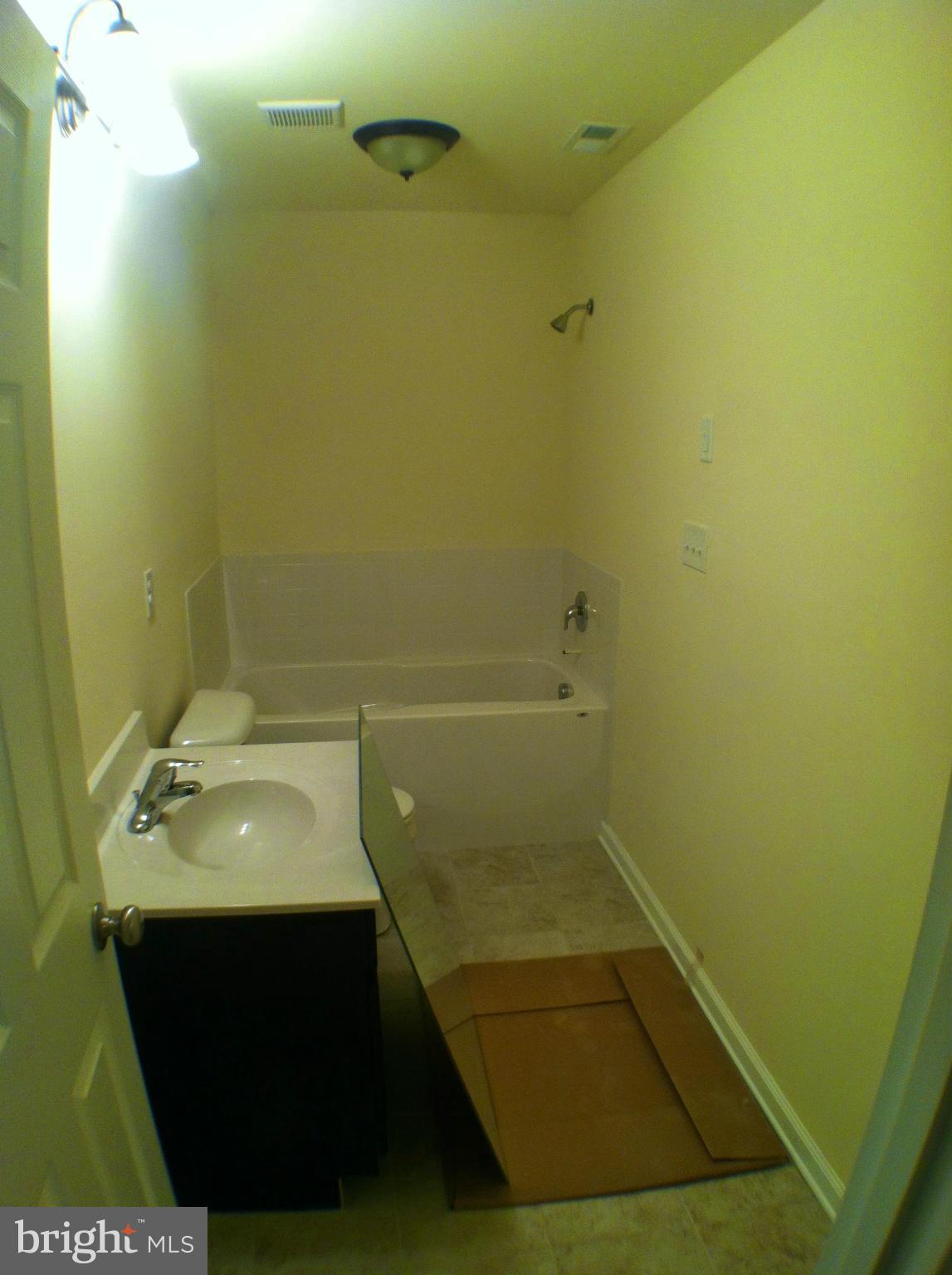 THE TOWNES AT OAKHURST - Residential