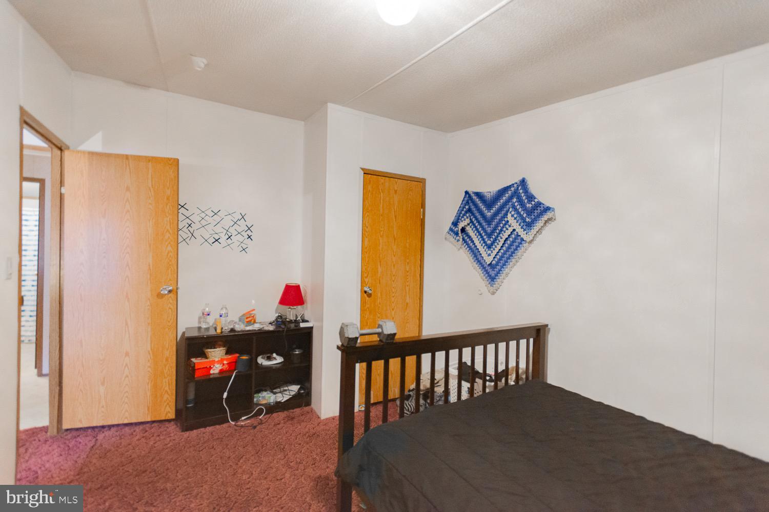 MAR WIN MANOR - Residential