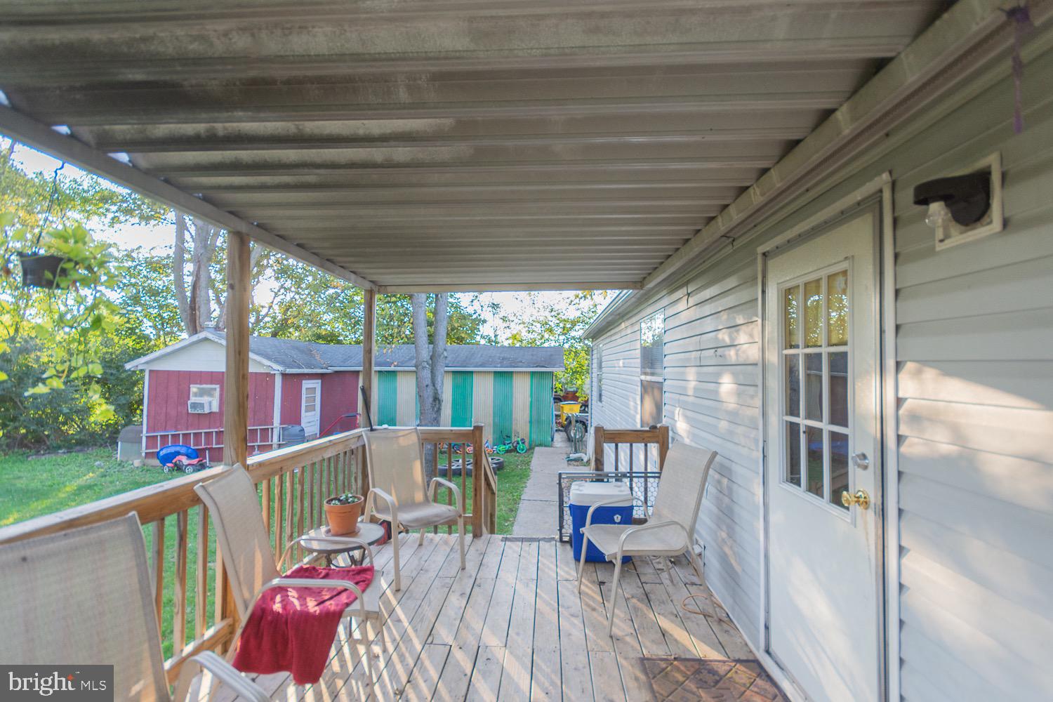 MAR WIN MANOR - Residential