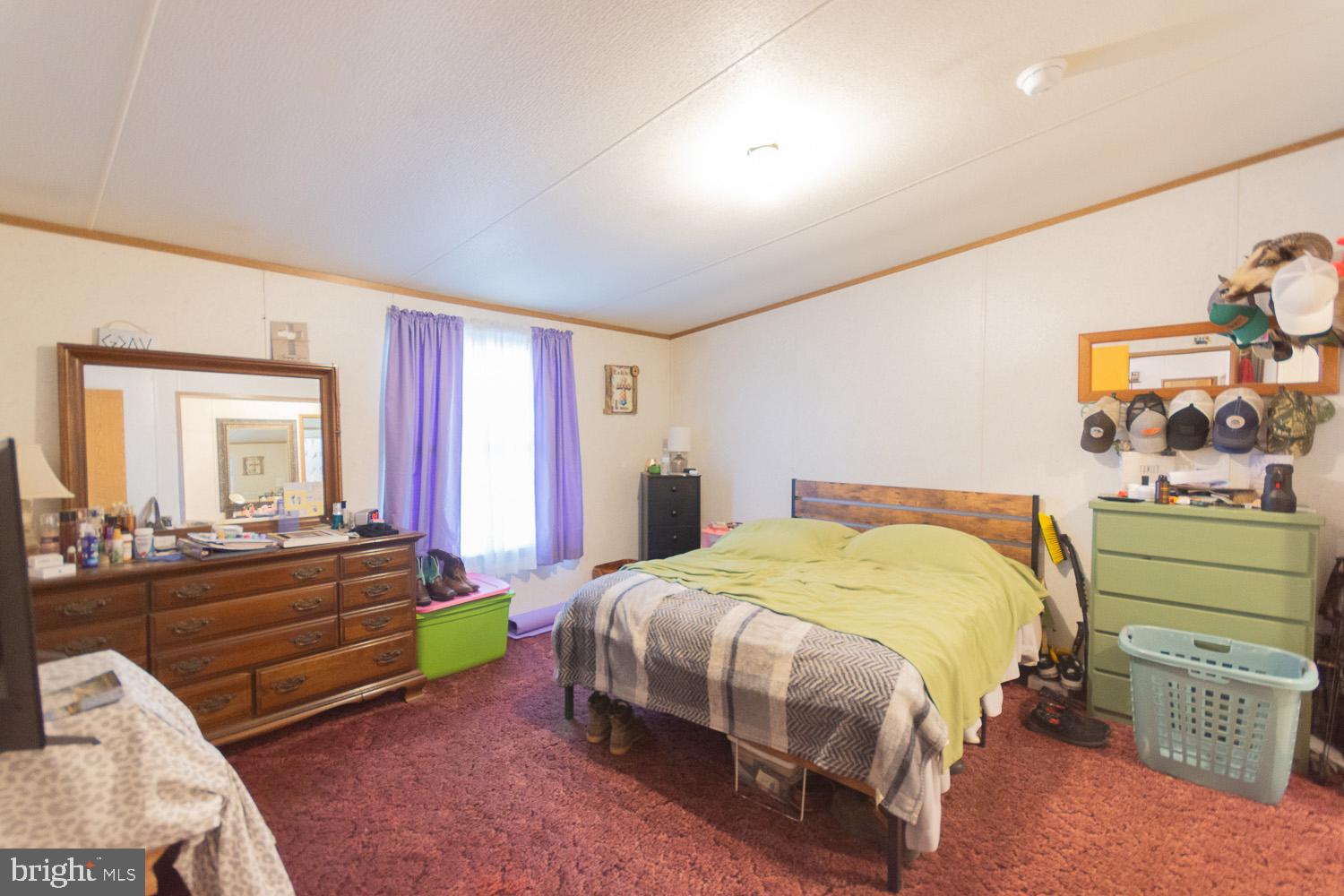 MAR WIN MANOR - Residential