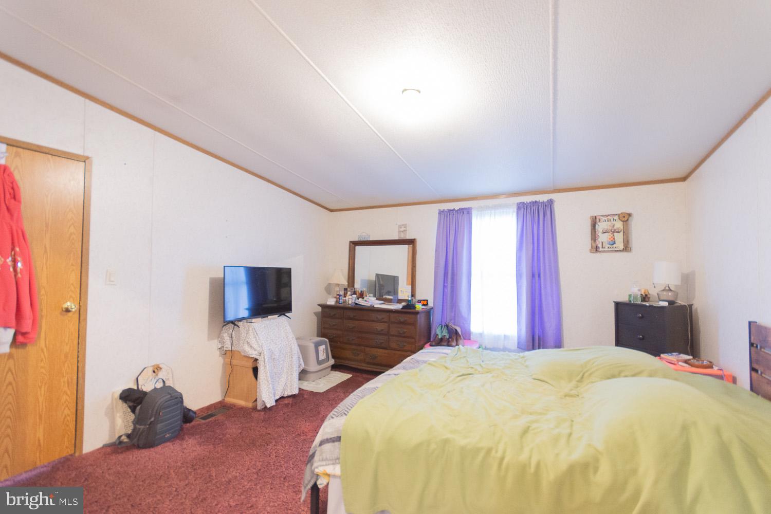 MAR WIN MANOR - Residential