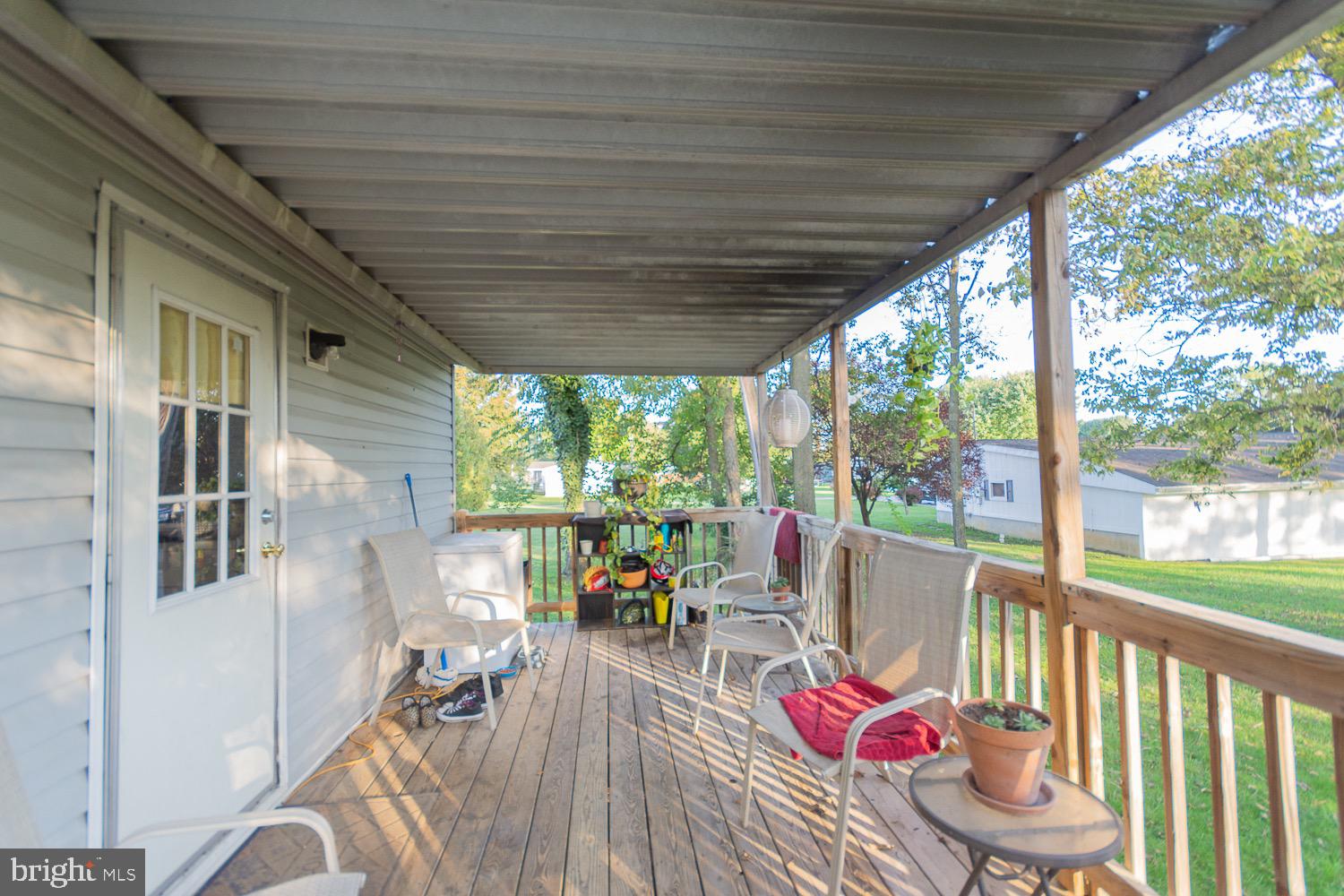 MAR WIN MANOR - Residential