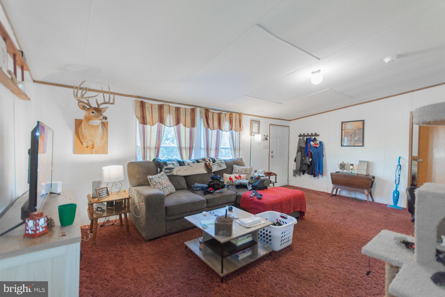 MAR WIN MANOR - Residential