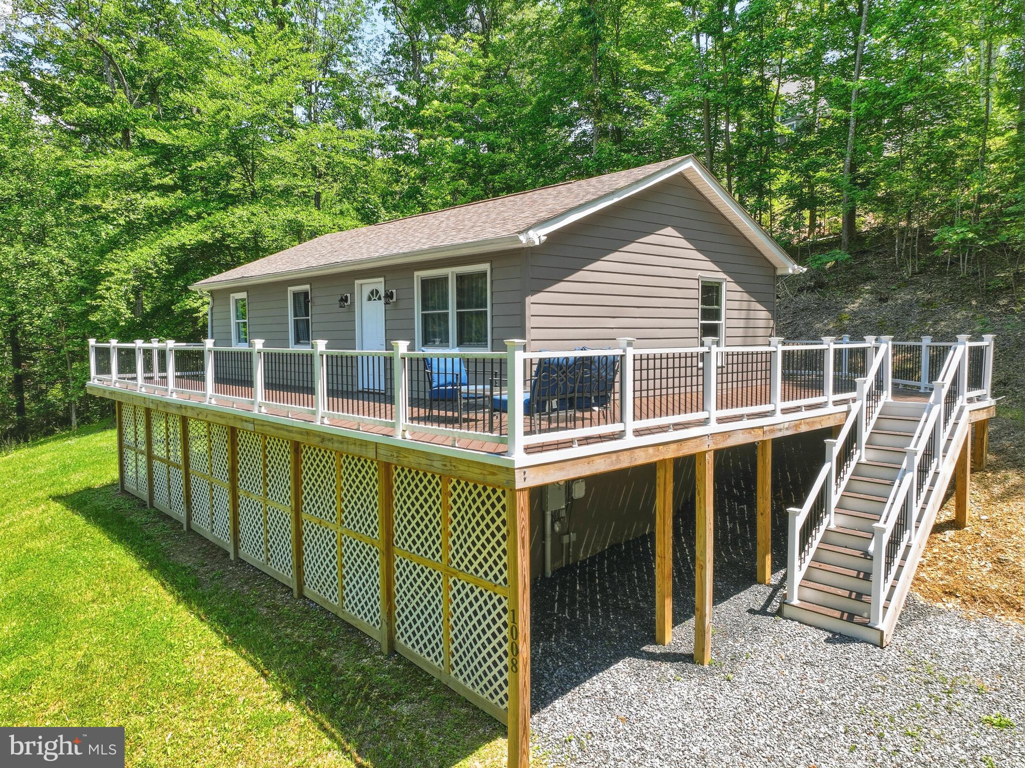 APPLE MT LAKE - Residential