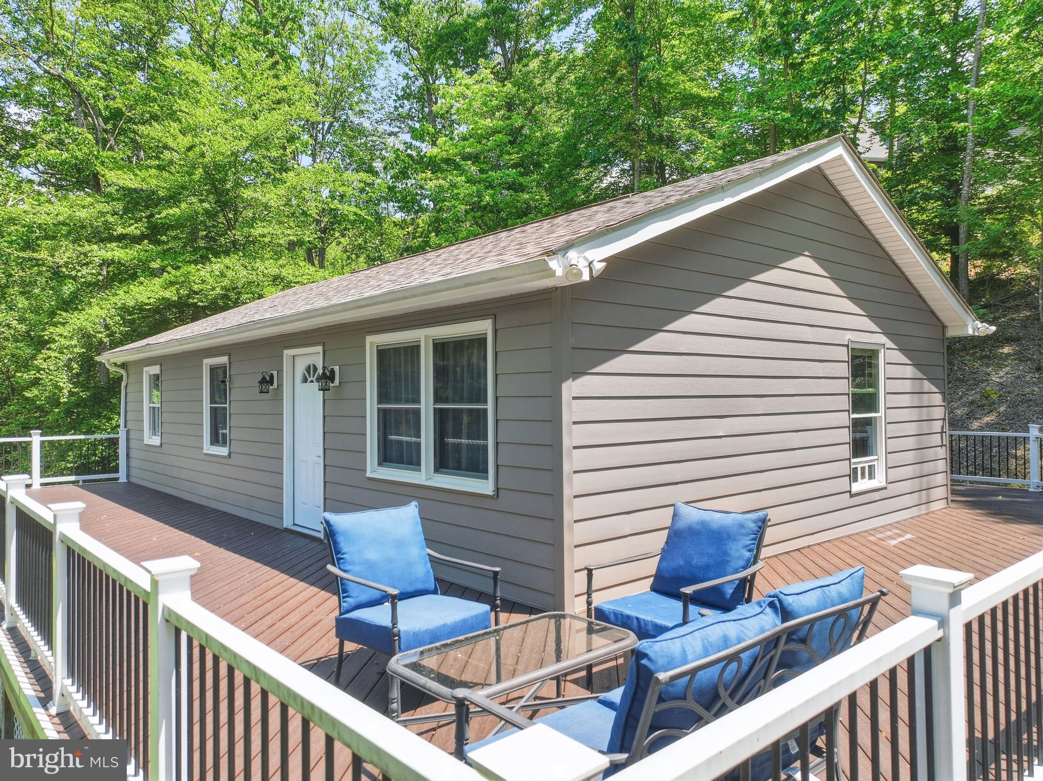 APPLE MT LAKE - Residential