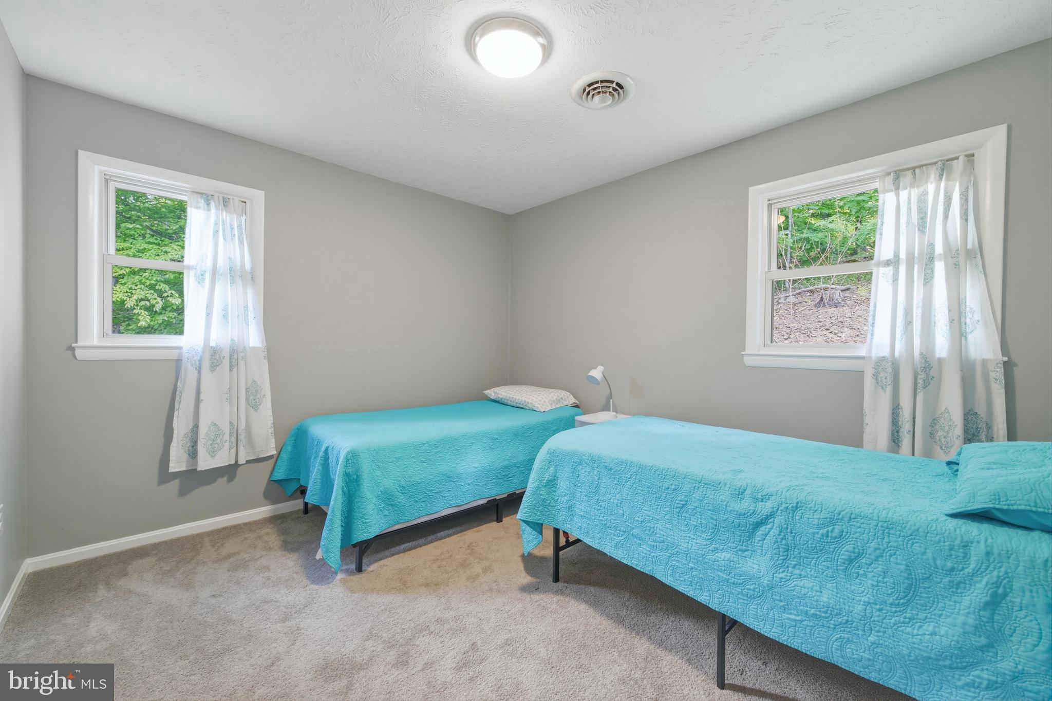 APPLE MT LAKE - Residential