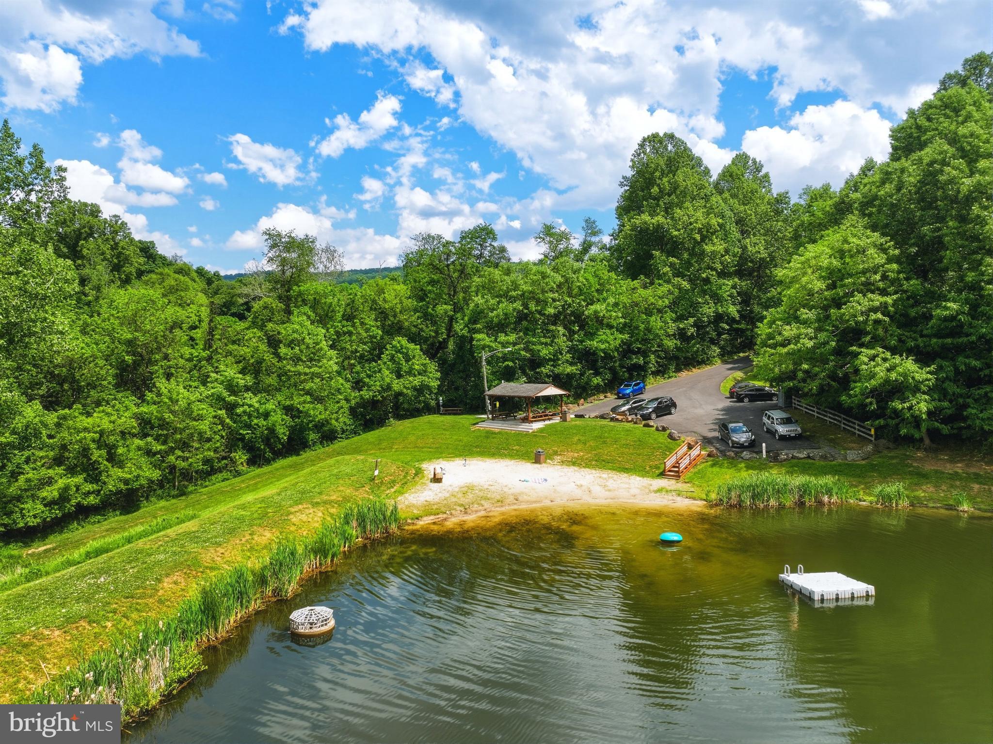 APPLE MT LAKE - Residential