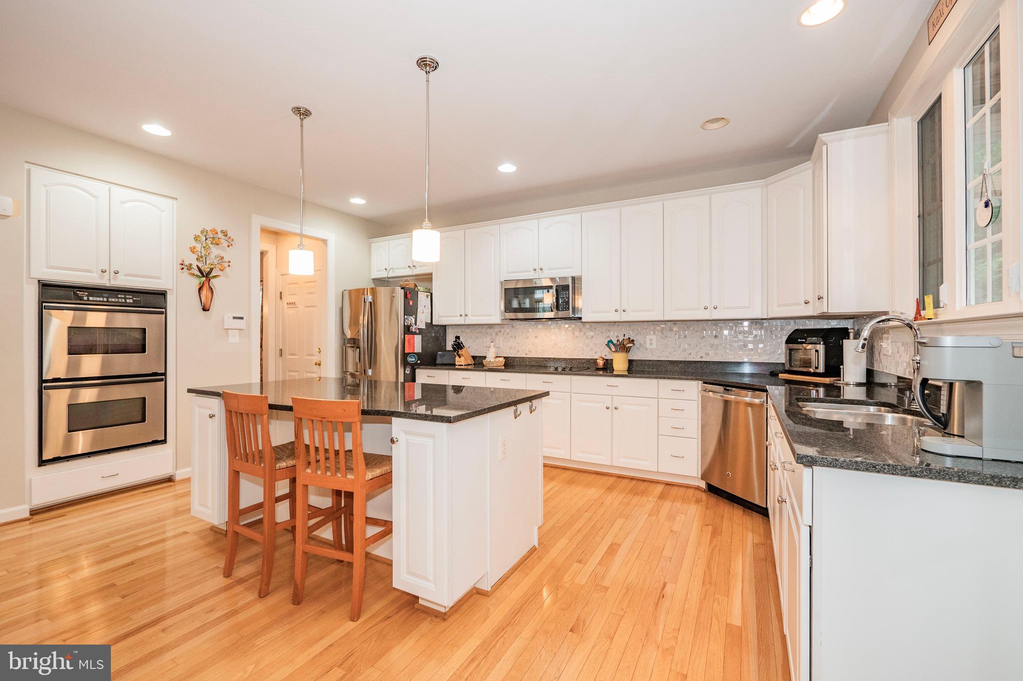 LAKELANDS - Residential