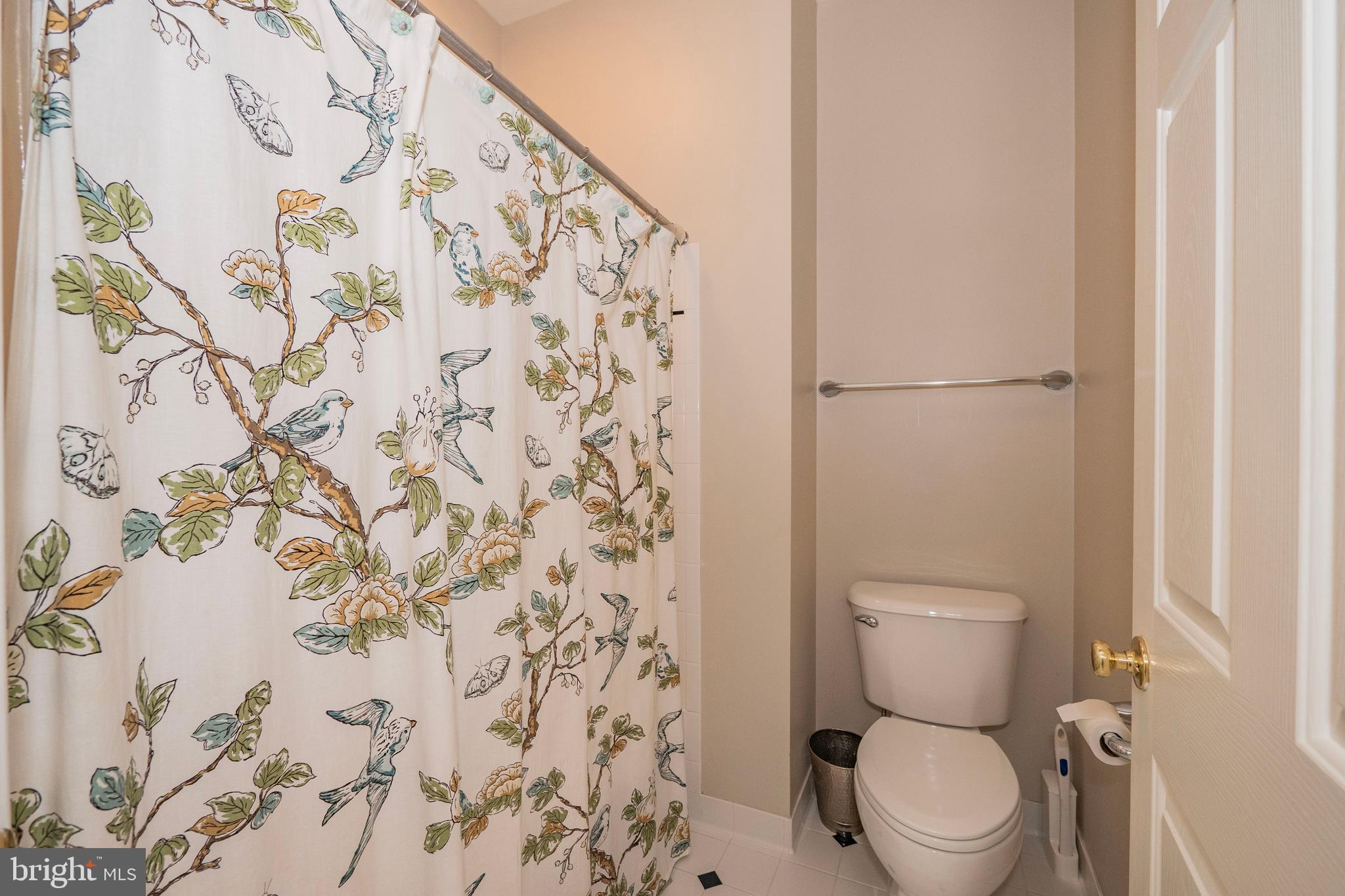 LAKELANDS - Residential