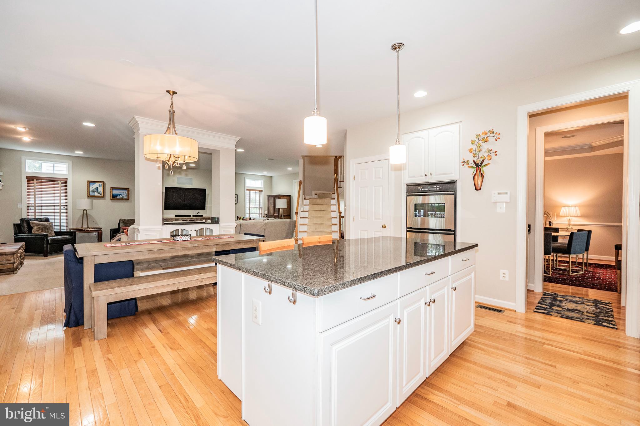 LAKELANDS - Residential