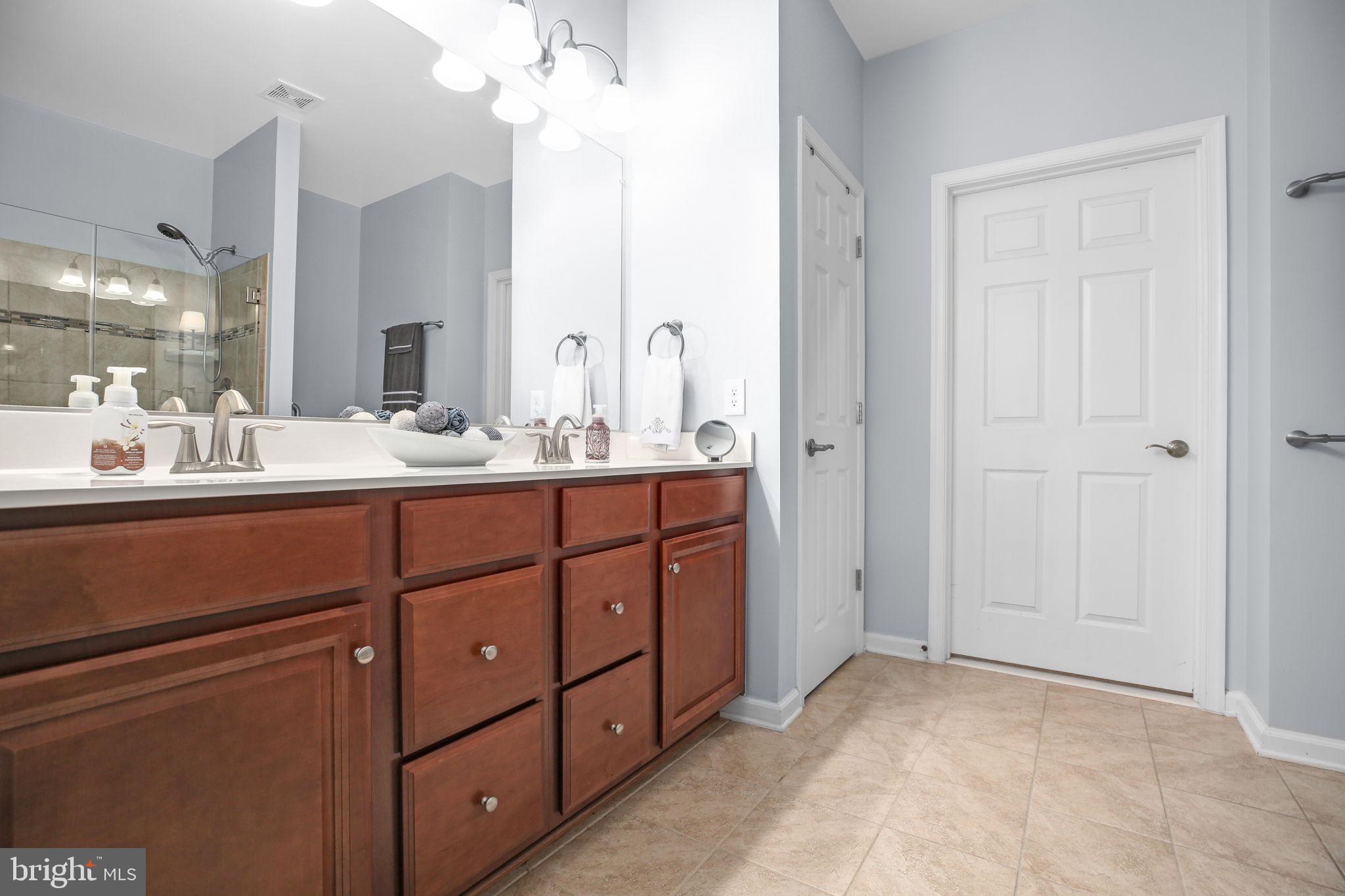 CELEBRATE - Residential