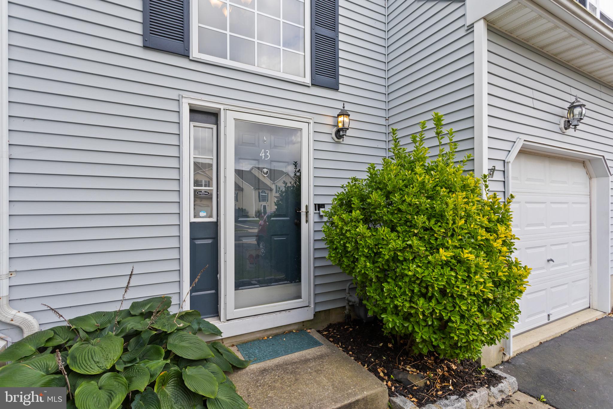 43 FAWN COURT