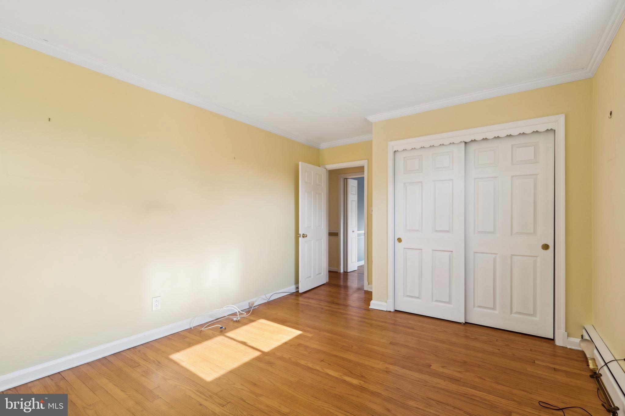 HILLENDALE FARMS - Residential