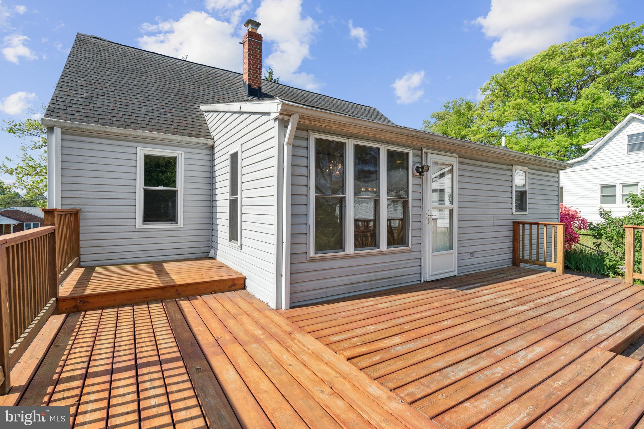 HILLENDALE FARMS - Residential