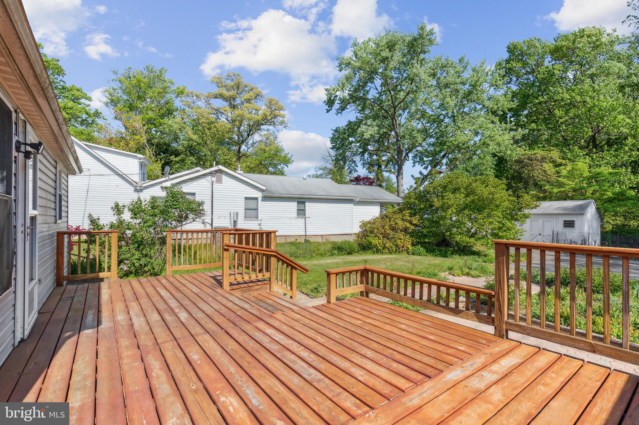 HILLENDALE FARMS - Residential