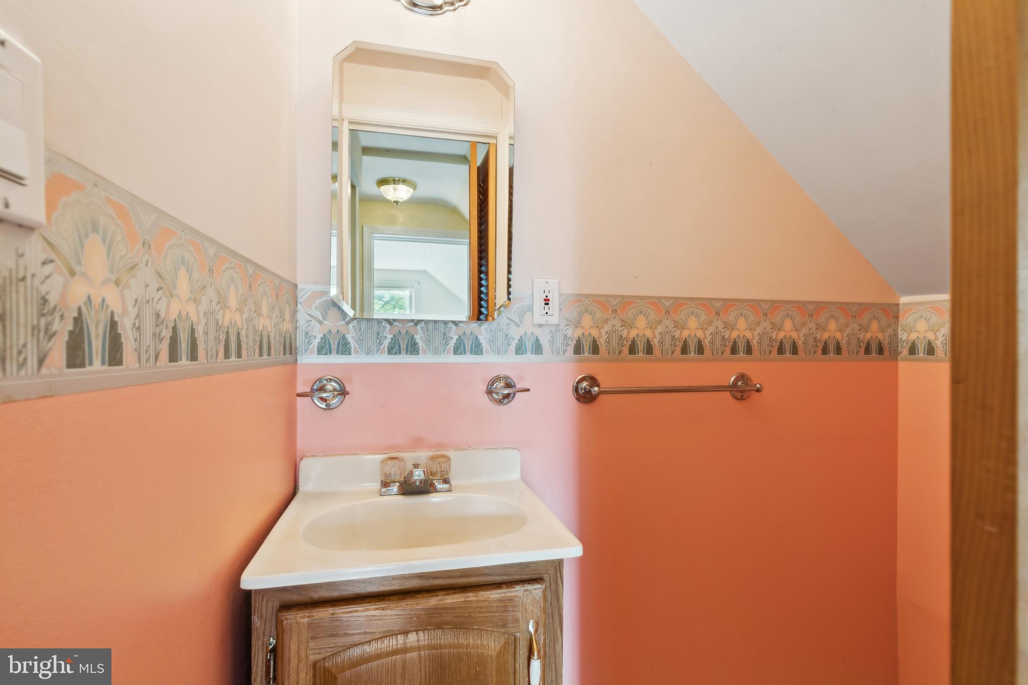 HILLENDALE FARMS - Residential