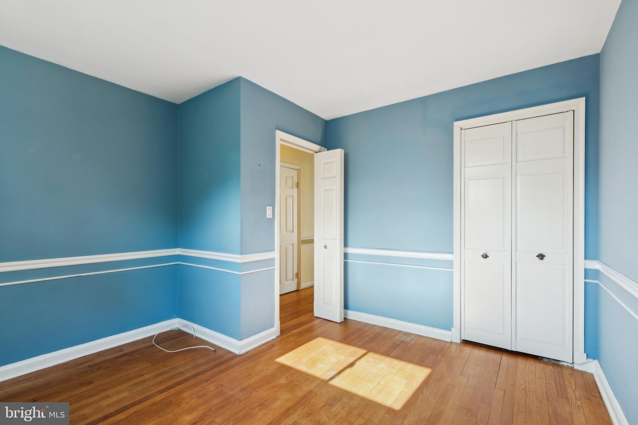 HILLENDALE FARMS - Residential