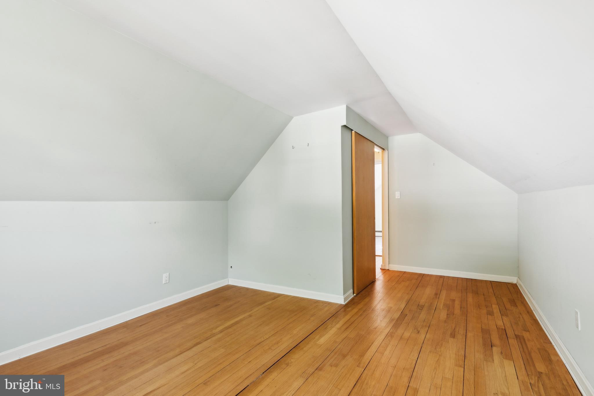 HILLENDALE FARMS - Residential