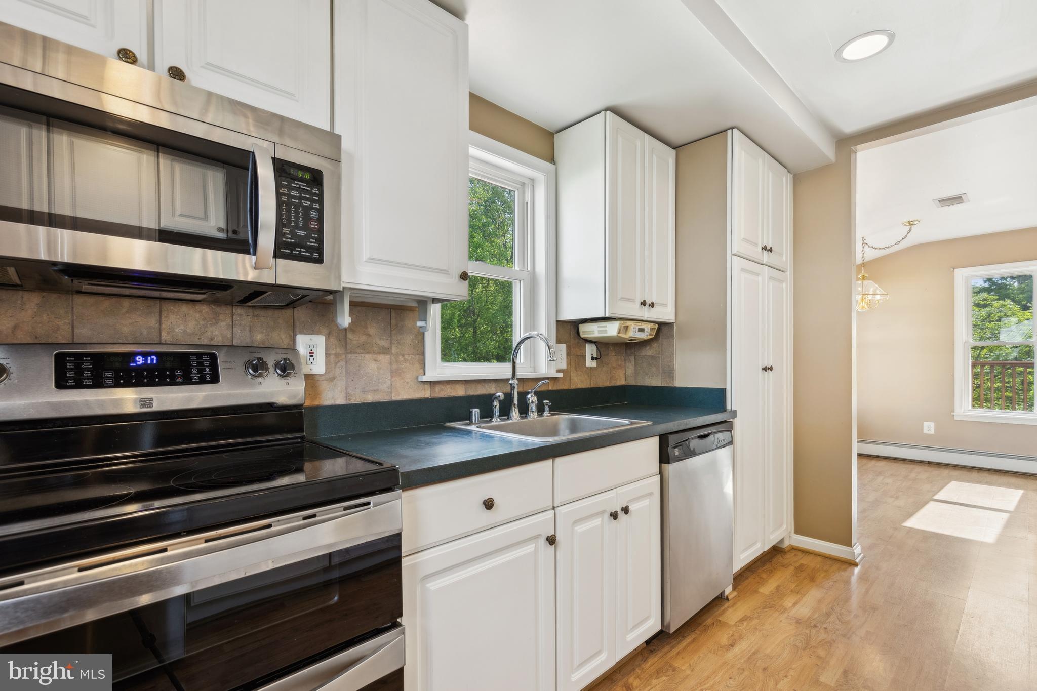 HILLENDALE FARMS - Residential