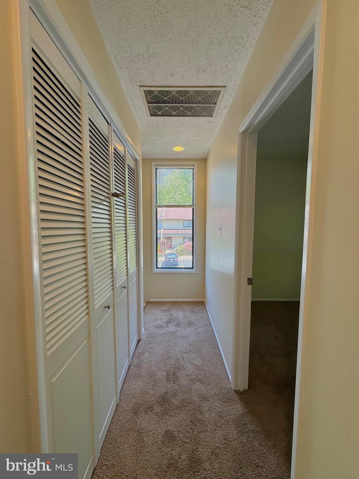 RESTON - Residential Lease