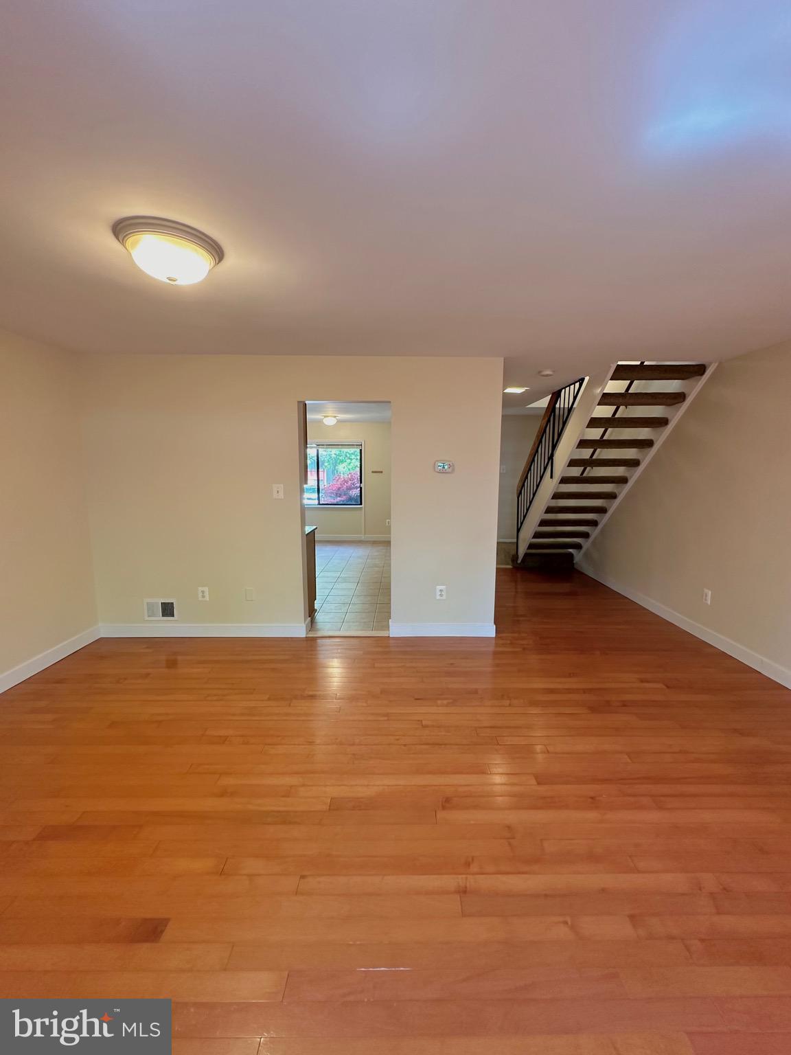 RESTON - Residential Lease