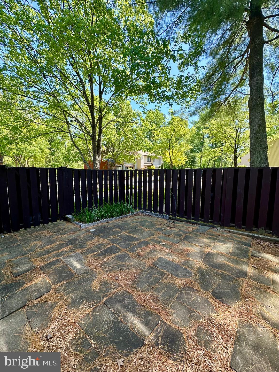 RESTON - Residential Lease